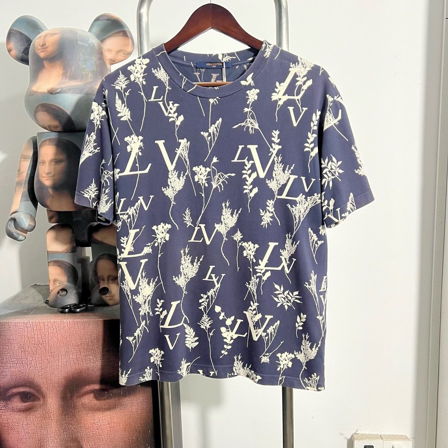 Louis Vuitton Louis Vuitton T-Shirt L Women Size L / US 10 / IT 46 - 1 Thumbnail