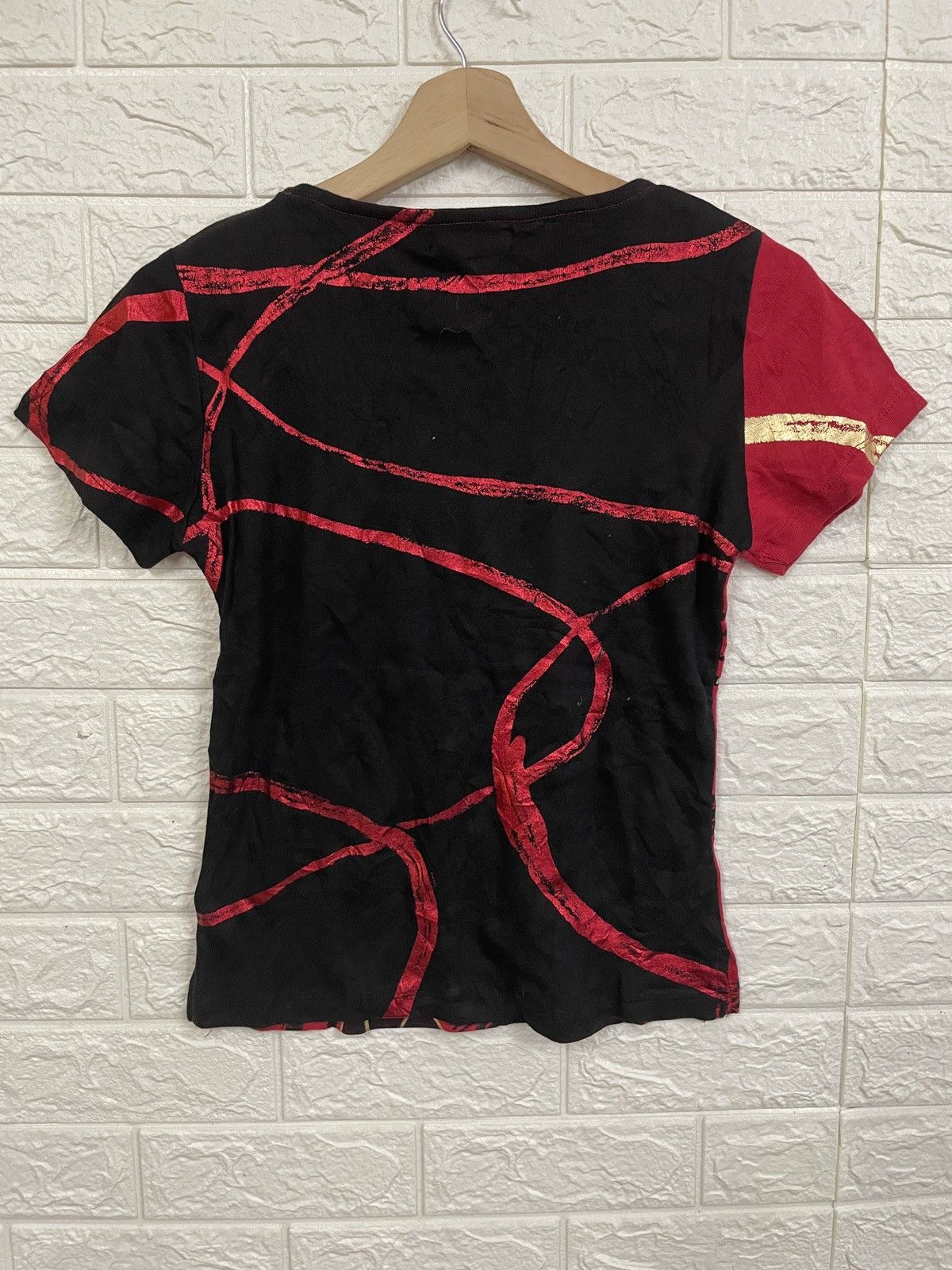 Custo Barcelona Custo Barcalona Art Tshirt Size XS / US 0-2 / IT 36-38 - 2 Thumbnail