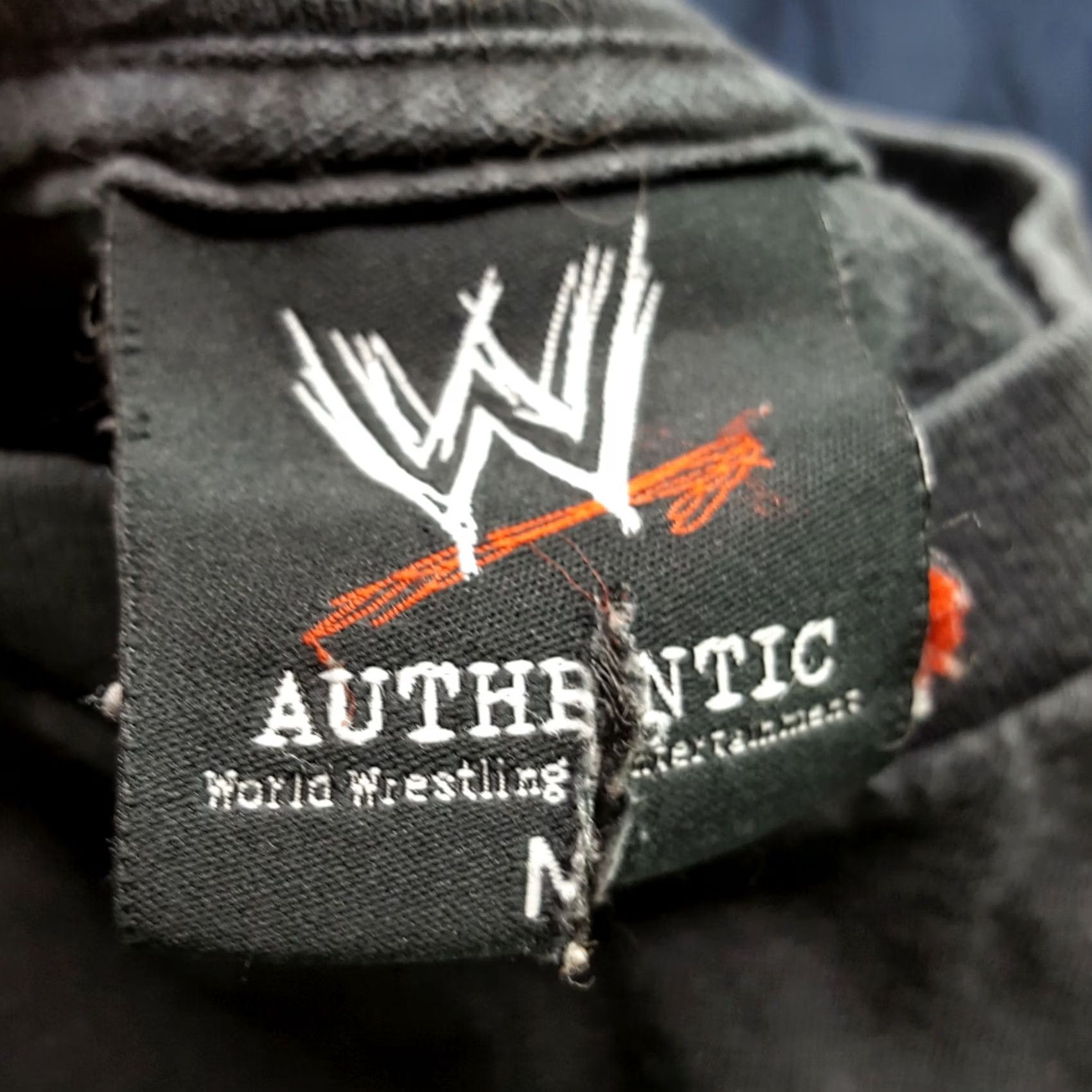 Vintage VINTAGE WWE The City Wrestling T-Shirt Mens M Black Rock Promo 2007 Retro 00s Graphic Print Crew Neck Short Sleeve Size US M / EU 48-50 / 2 - 7 Thumbnail