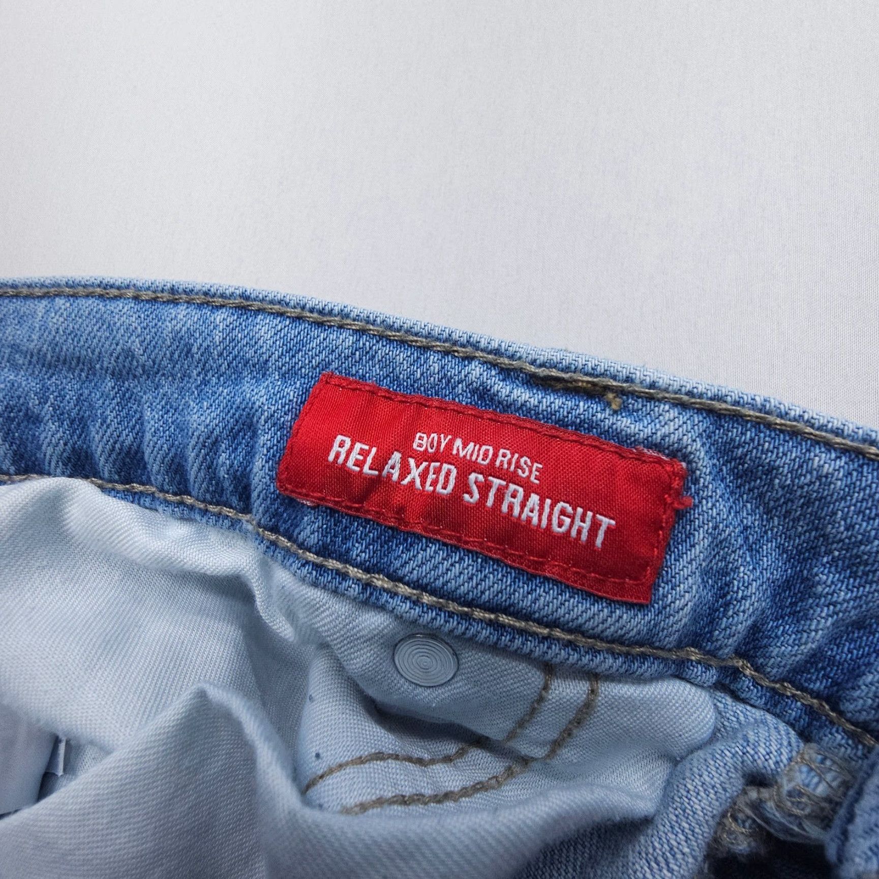 Lucky Brand Lucky Brand Jeans Boyfriend Mid Rise Relaxed Straight 14 / 32 Blue Denim 28" Inseam Slim Logo American Western Womens Jeans Size 36" / US 14 / IT 50 - 3 Thumbnail