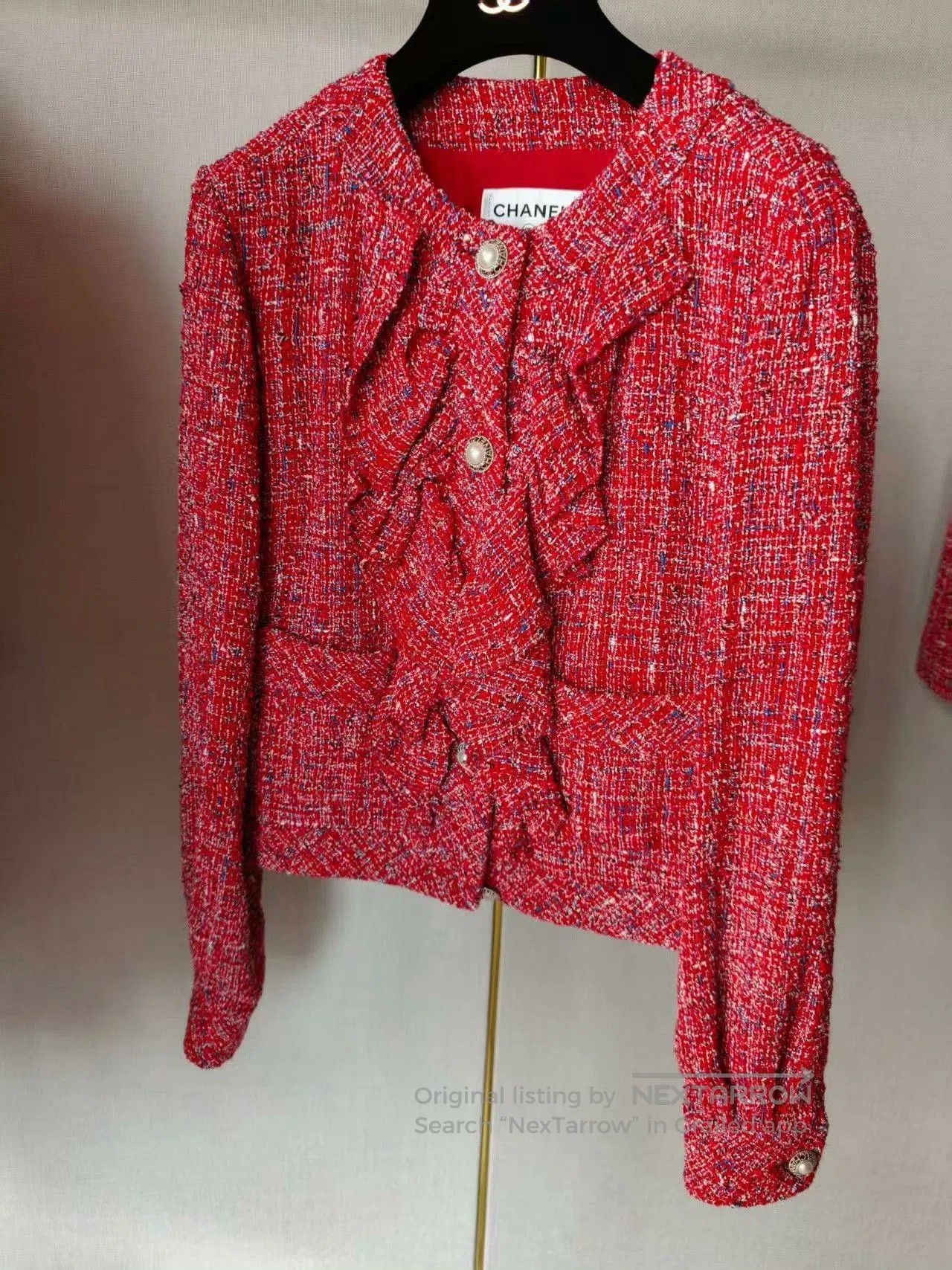 Chanel Chanel Women's Suit. Size 30" / US 8 / IT 44 - 1 Thumbnail