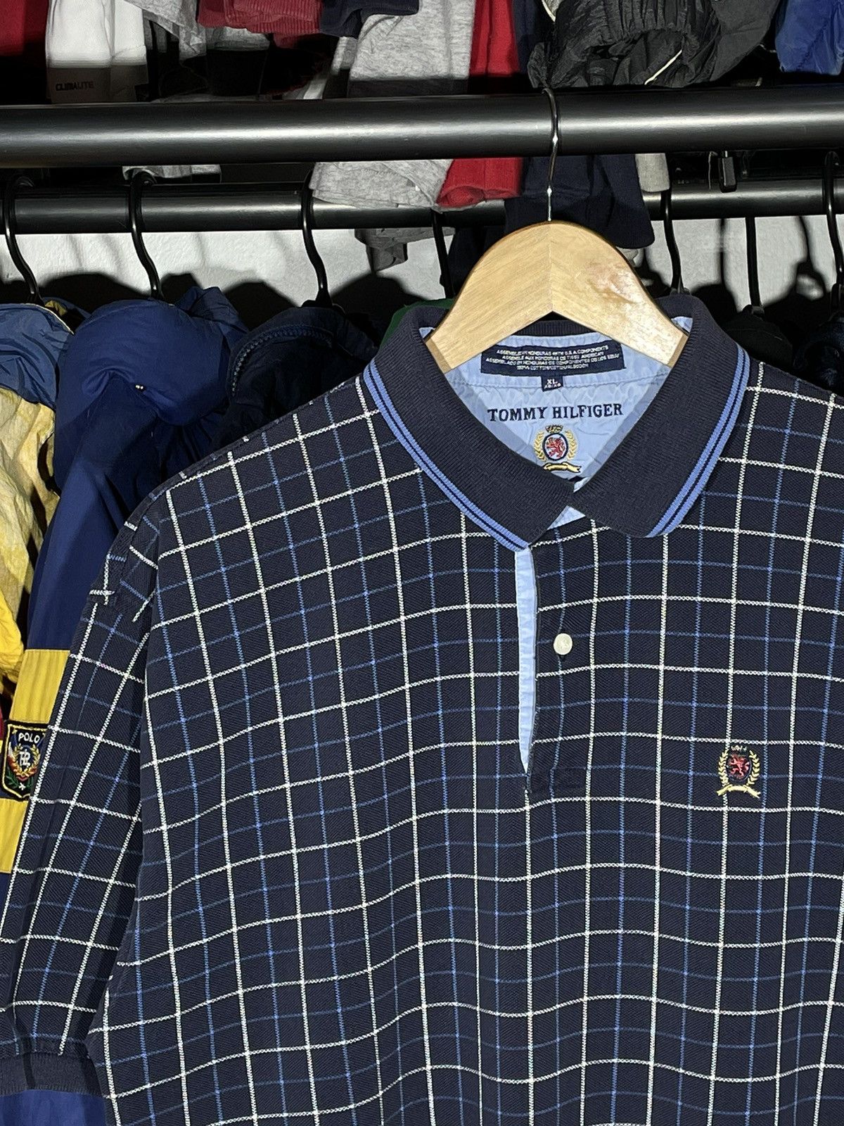 Tommy Hilfiger × Vintage Polo T-shirt Tommy Hilfiger Crest 90’s Vintage Size US XL / EU 56 / 4 - 2 Thumbnail