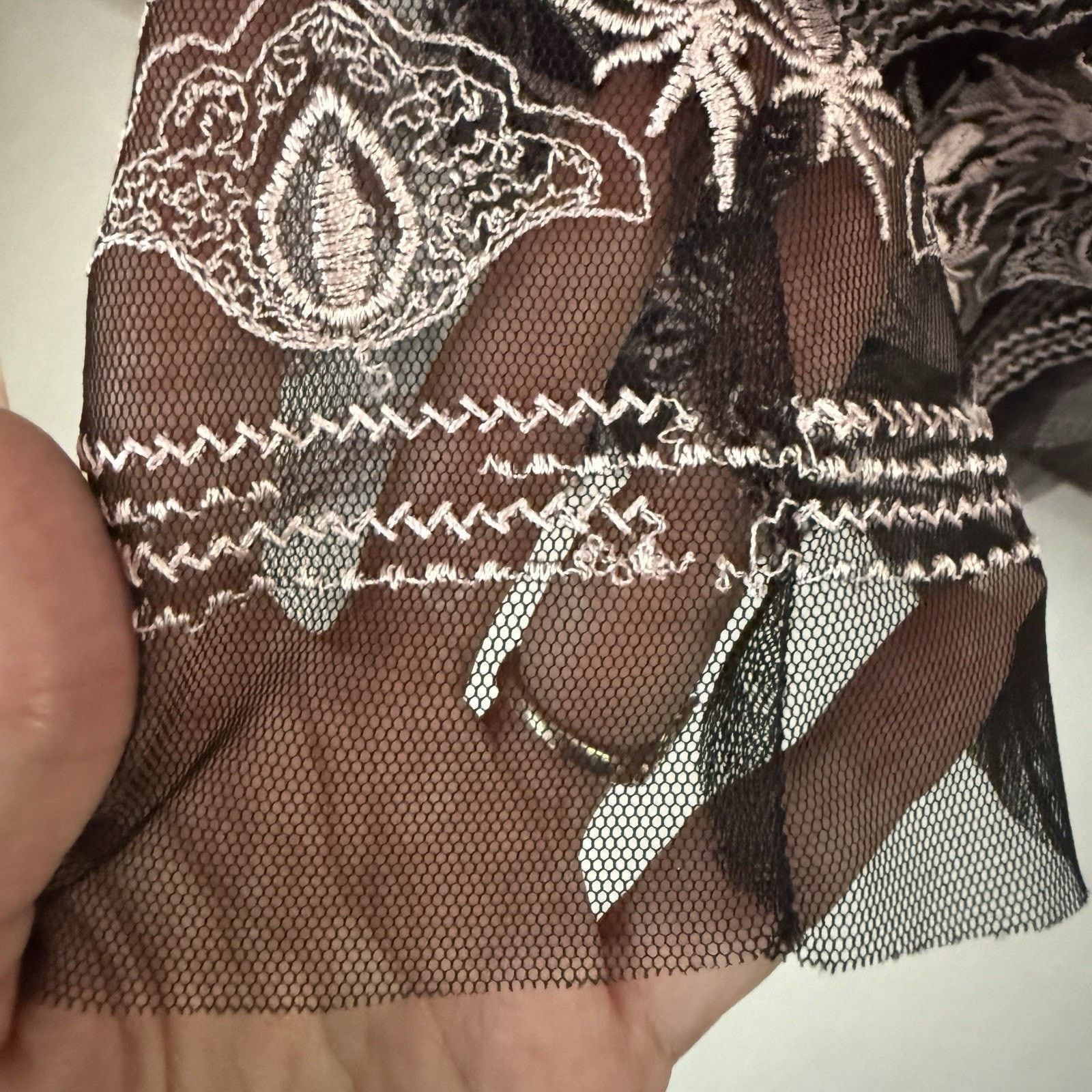 Other Boho Evening Vintage Look Embroidery Mesh Overlay Skirt Size 28" / US 6 / IT 42 - 8 Thumbnail
