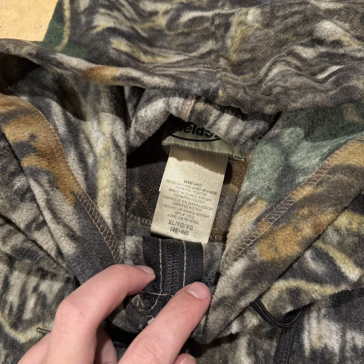 Vintage Vintage 2000s Realtree Camo Fleece Zip Up Jacket ERD Grunge Size US XL / EU 56 / 4 - 5 Thumbnail