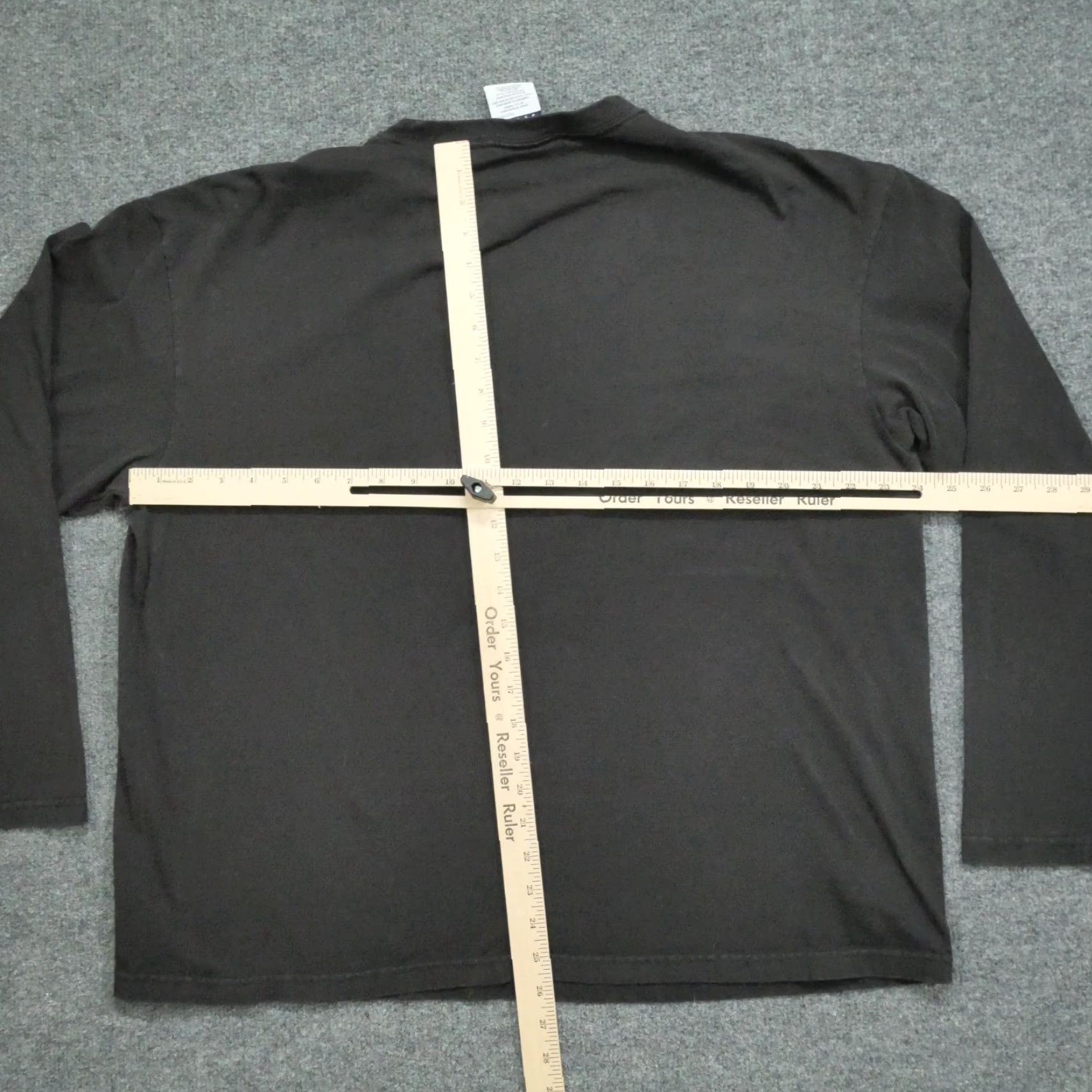 Tommy Hilfiger VINTAGE Tommy Hilfiger T Shirt Mens 2XL Black Crest Spell Out Lion Y2K Shirt Mens 2XL Black Crest Spell Out Lion Graphic Print Size US XXL / EU 58 / 5 - 6 Thumbnail