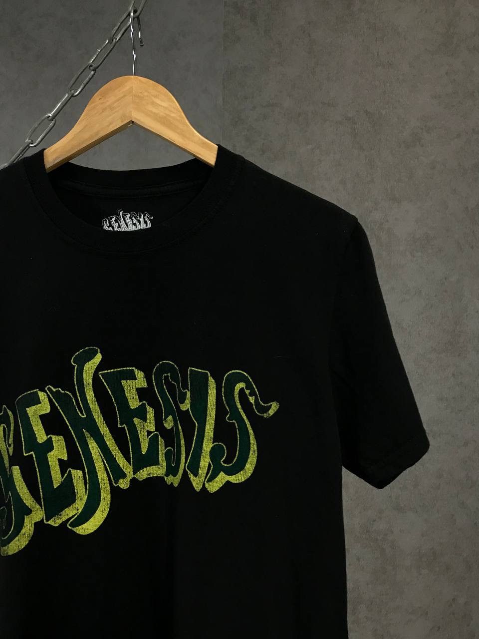 Band Tees Genesis band tee Size US S / EU 44-46 / 1 - 2 Thumbnail