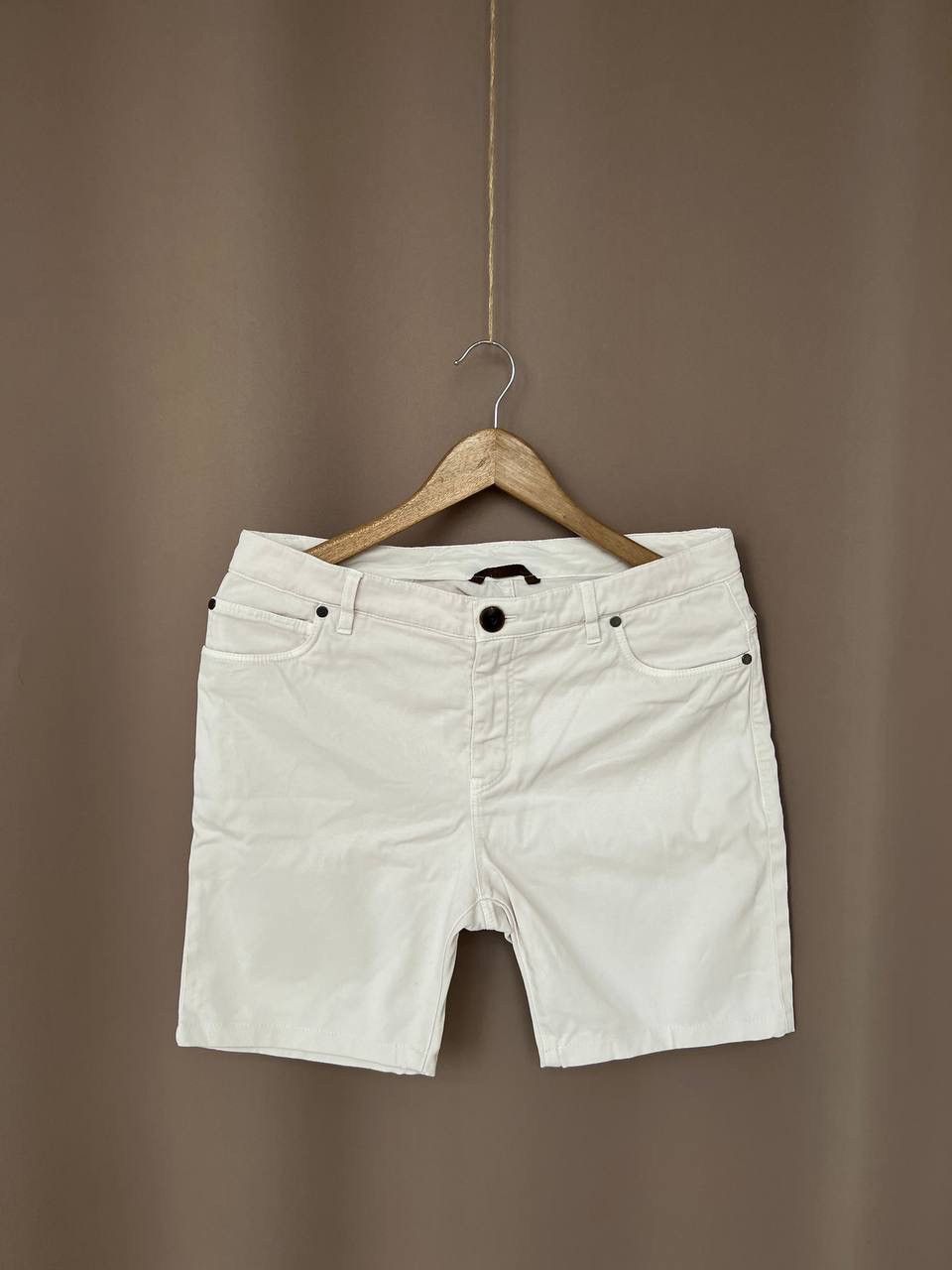 Brunello Cucinelli Brunello Cucinelli Boyfriend Low Slung Shorts Womens 42 US 6 Size 28" / US 6 / IT 42 - 1 Thumbnail