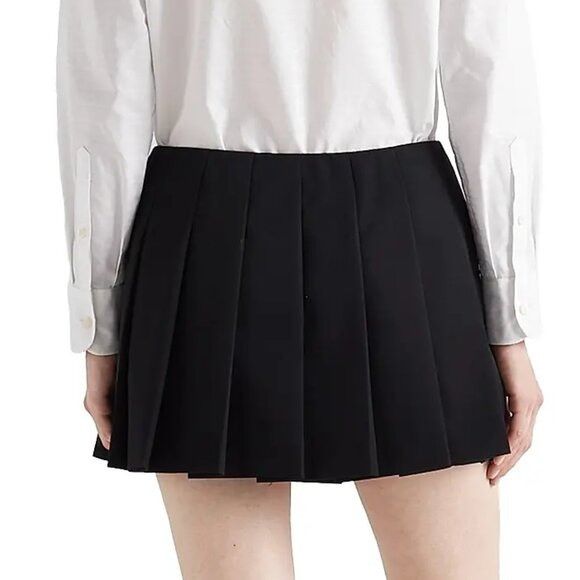 Prada Prada Gabardine Pleated Skated Kilt Belted Logo Belt Mini Sk Size 28" / US 6 / IT 42 - 6 Thumbnail