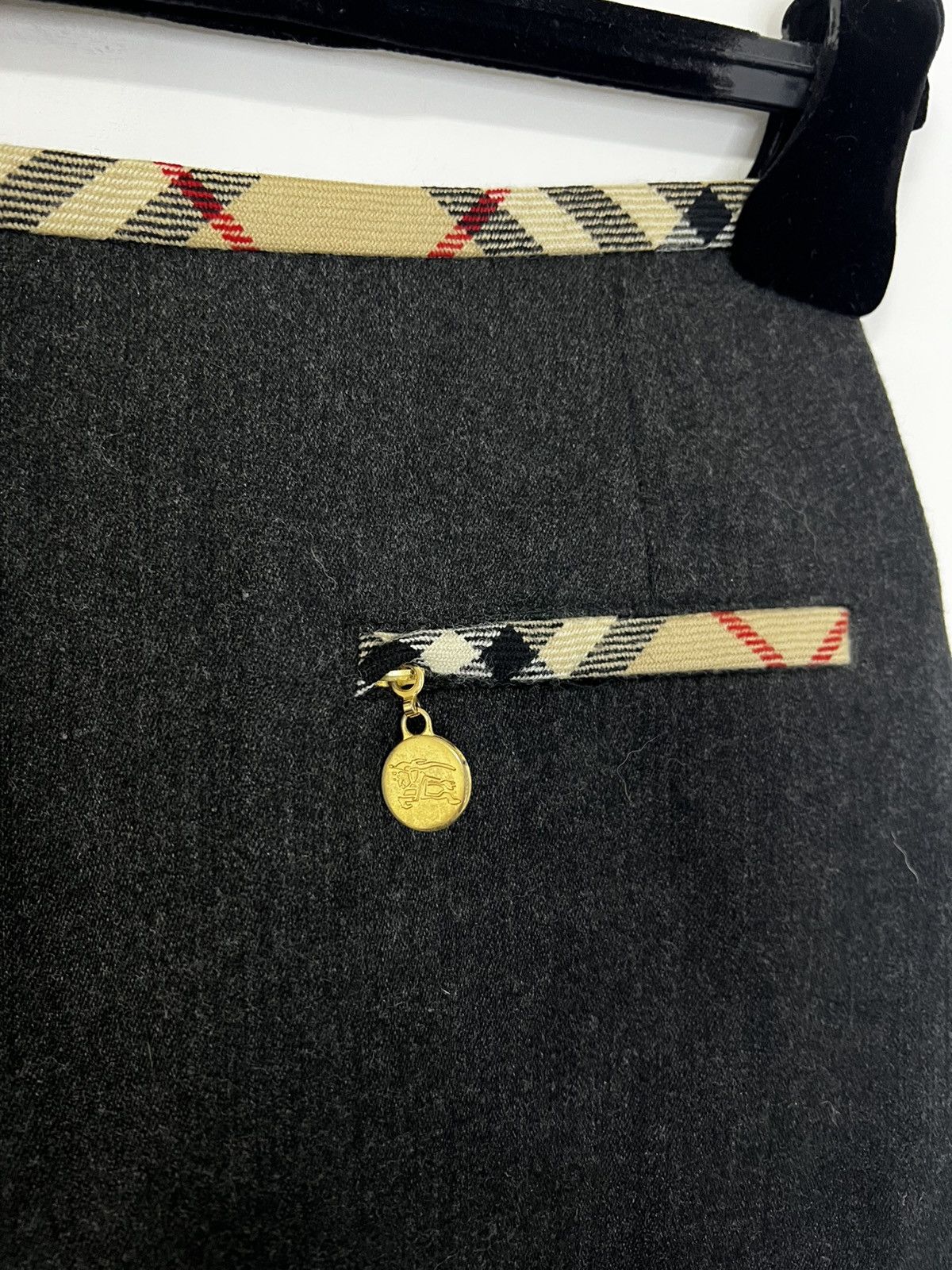Burberry Burberrys skirt nova check gray S/M wool Size 28" / US 6 / IT 42 - 3 Thumbnail