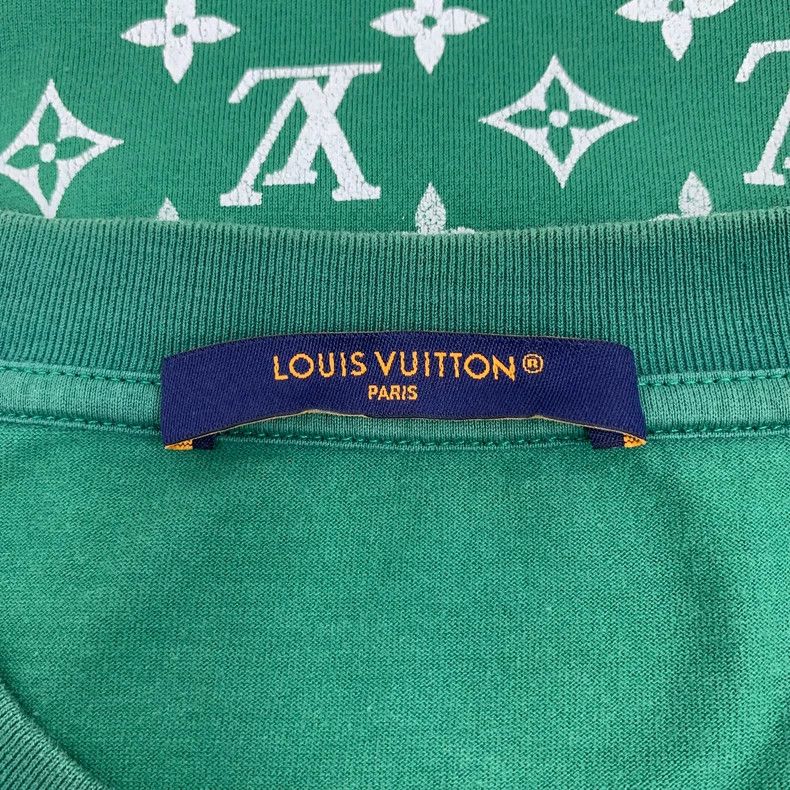 Louis Vuitton Louis Vuitton 23 green logo cotton crewneck short sleeve T Size US L / EU 52-54 / 3 - 5 Thumbnail