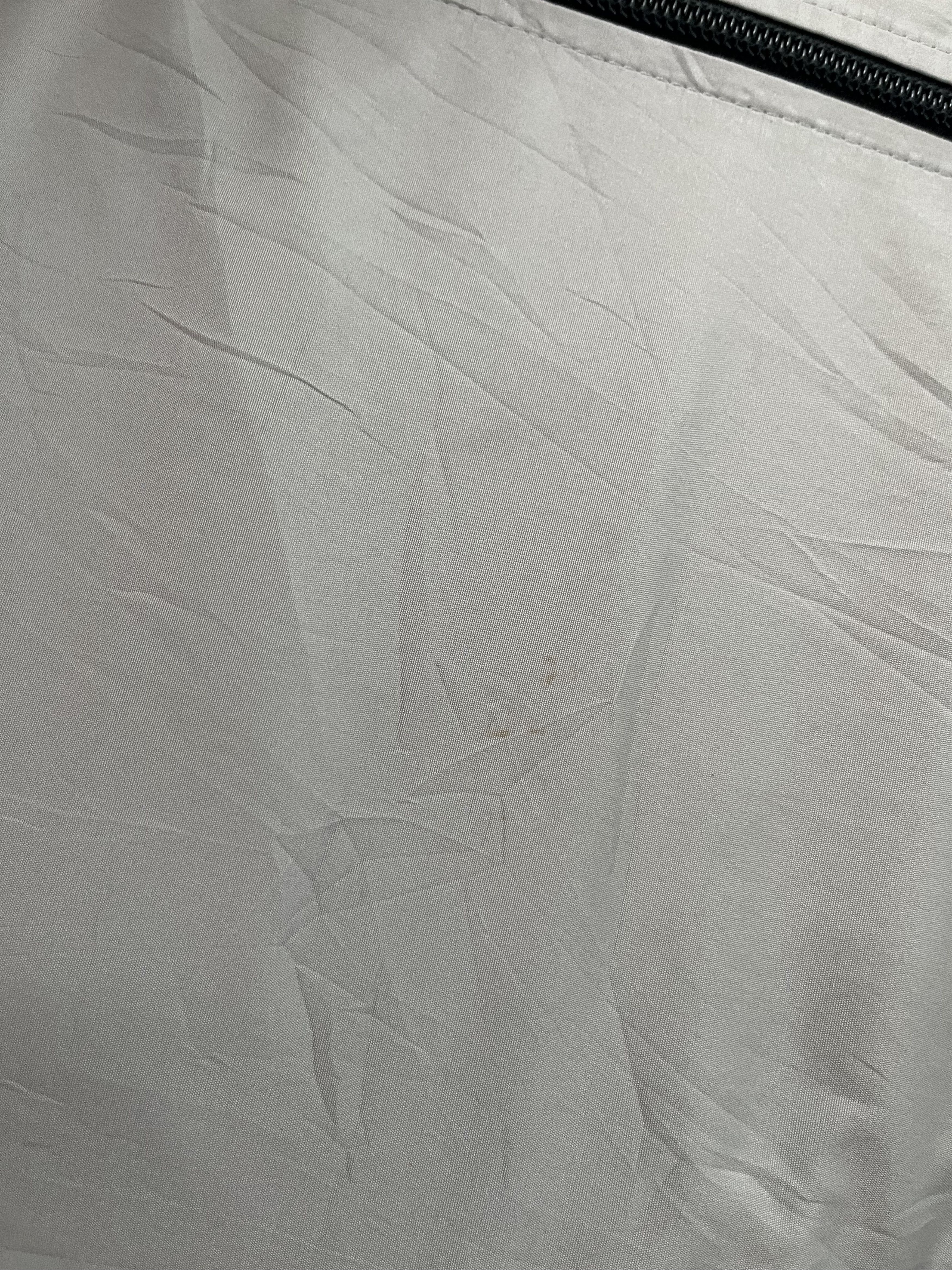 Uniqlo Original Uniqlo Windbreaker Size US L / EU 52-54 / 3 - 8 Thumbnail