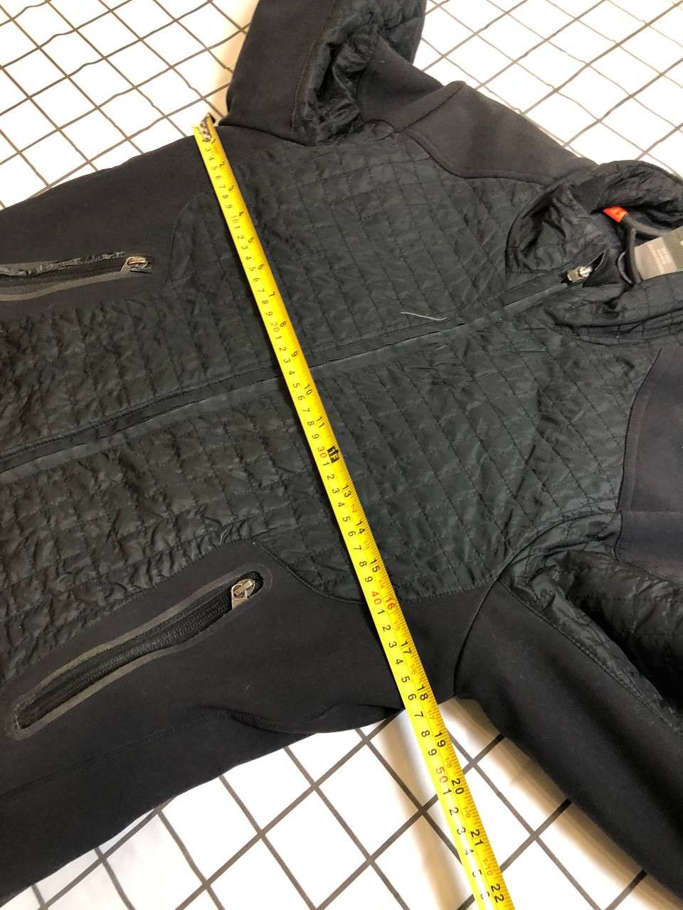 Nike Rare Nike vintage metallic swoosh logo softshell jacket Size M / US 6-8 / IT 42-44 - 11 Thumbnail