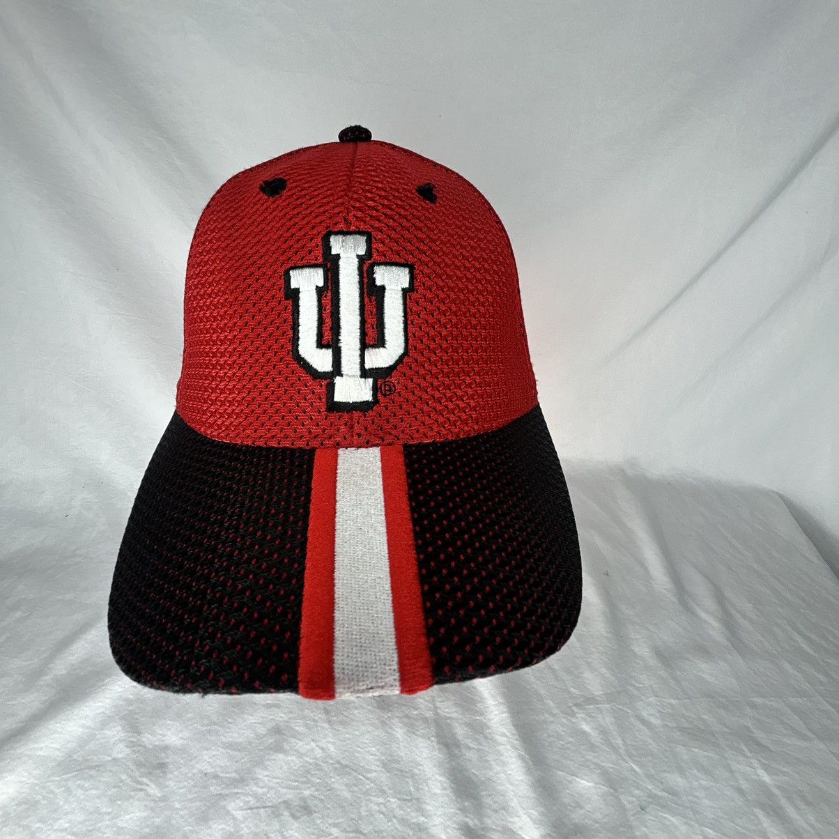 NCAA Vtg Y2K Indiana Hoosiers NCAA Mesh Strapback Cap Hat Size ONE SIZE - 1 Thumbnail