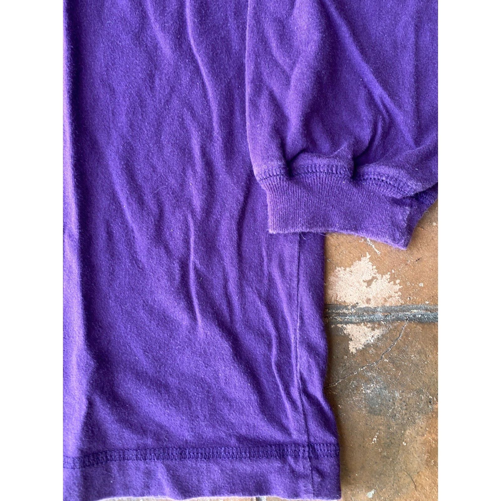 Disney VINTAGE Disney The Seven Dwarfs Shirt Men XL Crew Neck Embroidered Button Purple 1990s 90s T-Shirt Size US XL / EU 56 / 4 - 6 Thumbnail