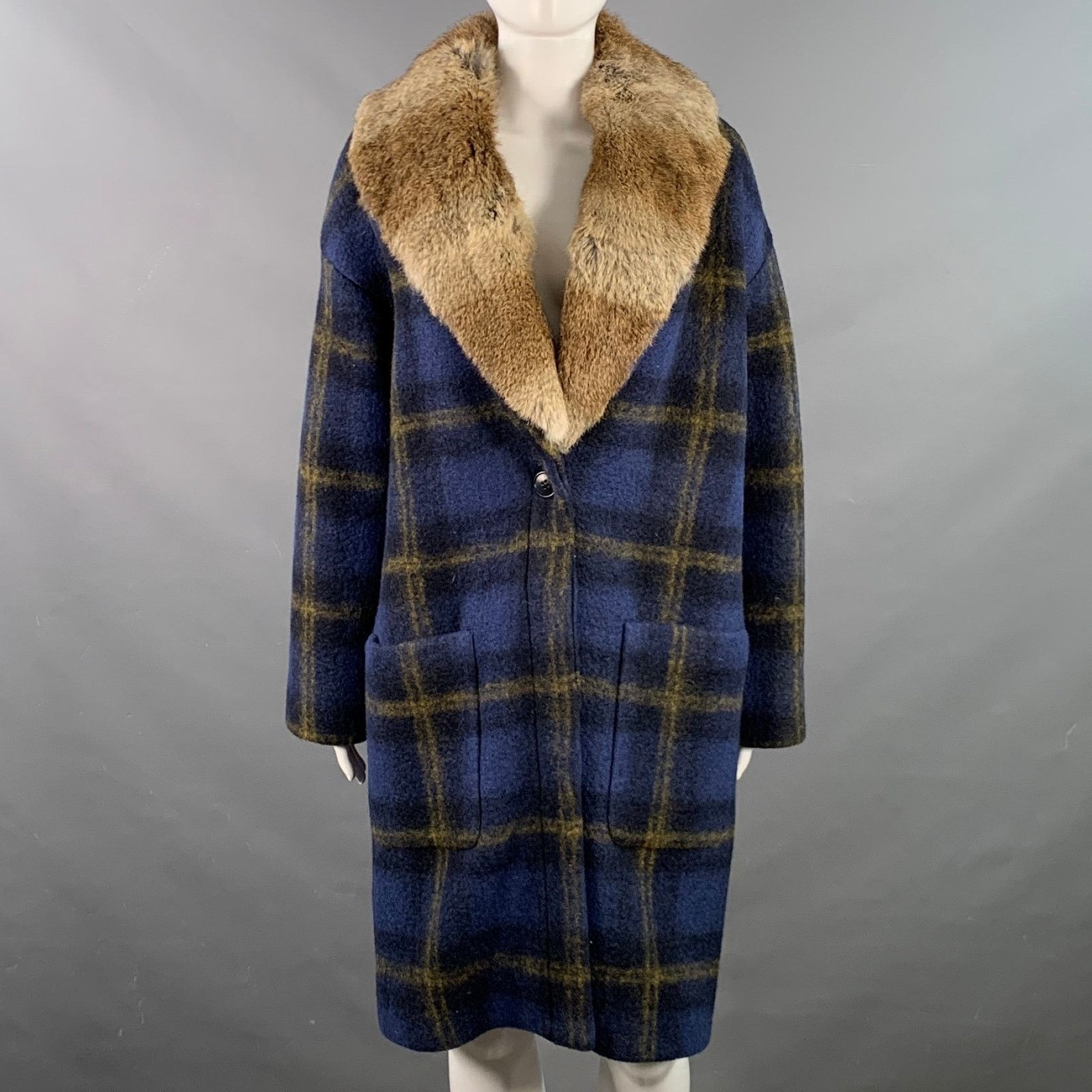 Band Of Outsiders Size S Blue Tan Wool Blend Plaid Rabbit Fur Collar Coat Size S / US 4 / IT 40 - 1 Thumbnail