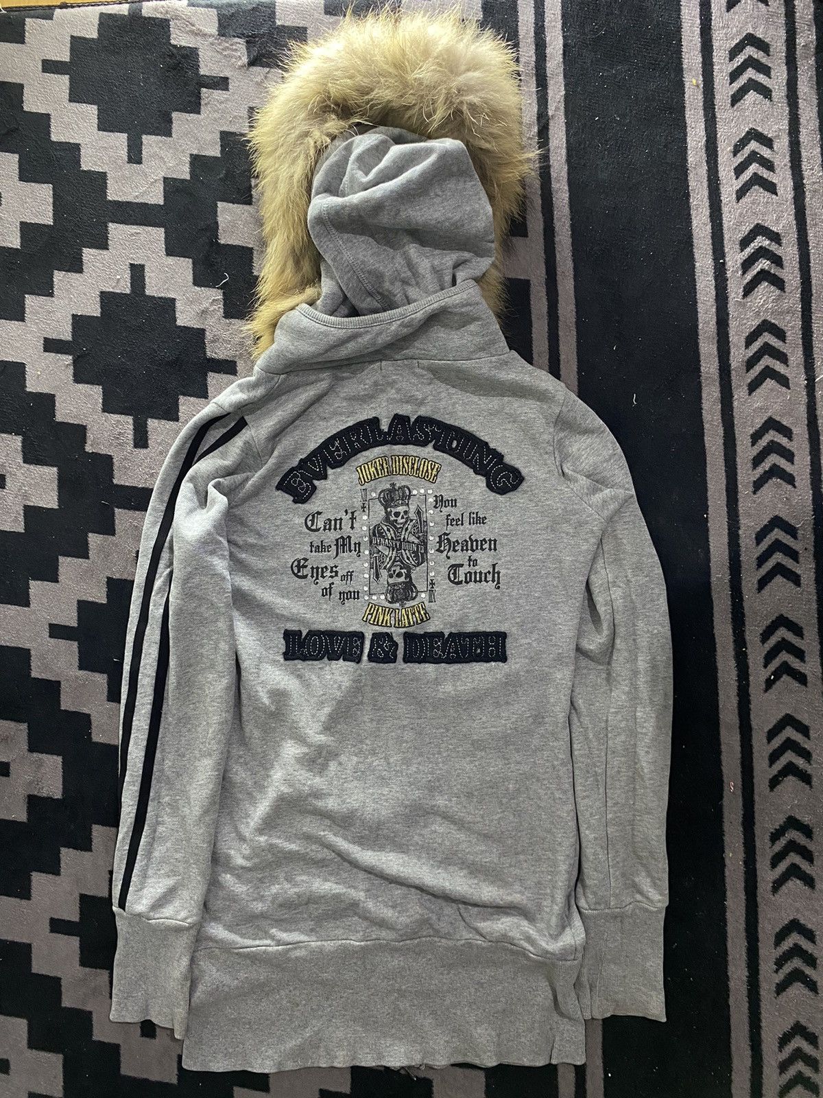 Le Grande Bleu (L.G.B.) 2000s pink latte poem faux fur hoodie Size US S / EU 44-46 / 1 - 2 Thumbnail