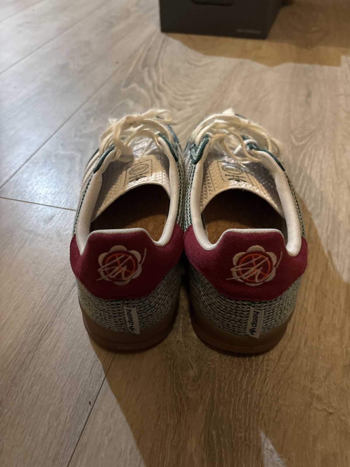 Adidas SEAN WOTHERSPOON GAZELLE Size US 10 / EU 43 - 3 Thumbnail