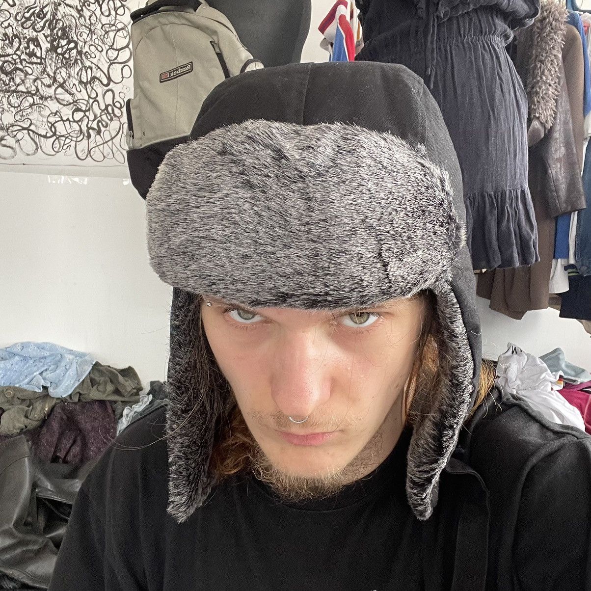 Vintage Vintage Y2k Mohair Ushanka fur hat Fuzzy hype alt opium Size ONE SIZE - 7 Thumbnail