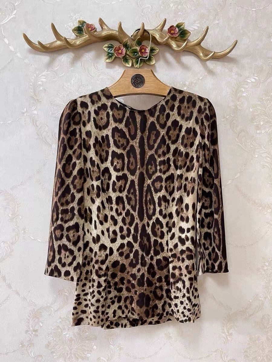 Dolce & Gabbana DG Runway Classic Leopard Print Top Size XS / US 0-2 / IT 36-38 - 1 Thumbnail