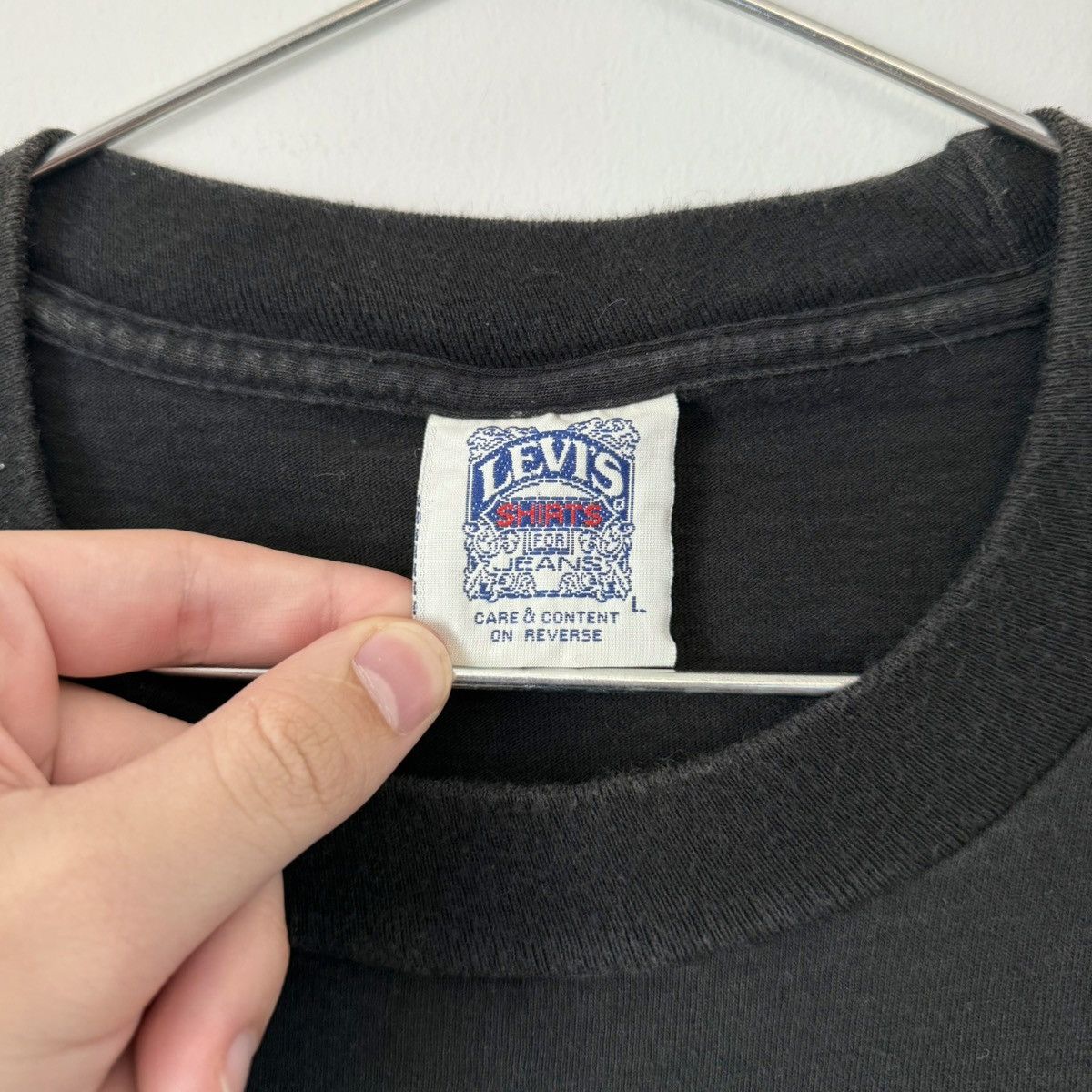 Levi's Vtg 1990s Levi’s Button Your Shorts 501 Faded Promo Tee Size US L / EU 52-54 / 3 - 5 Thumbnail