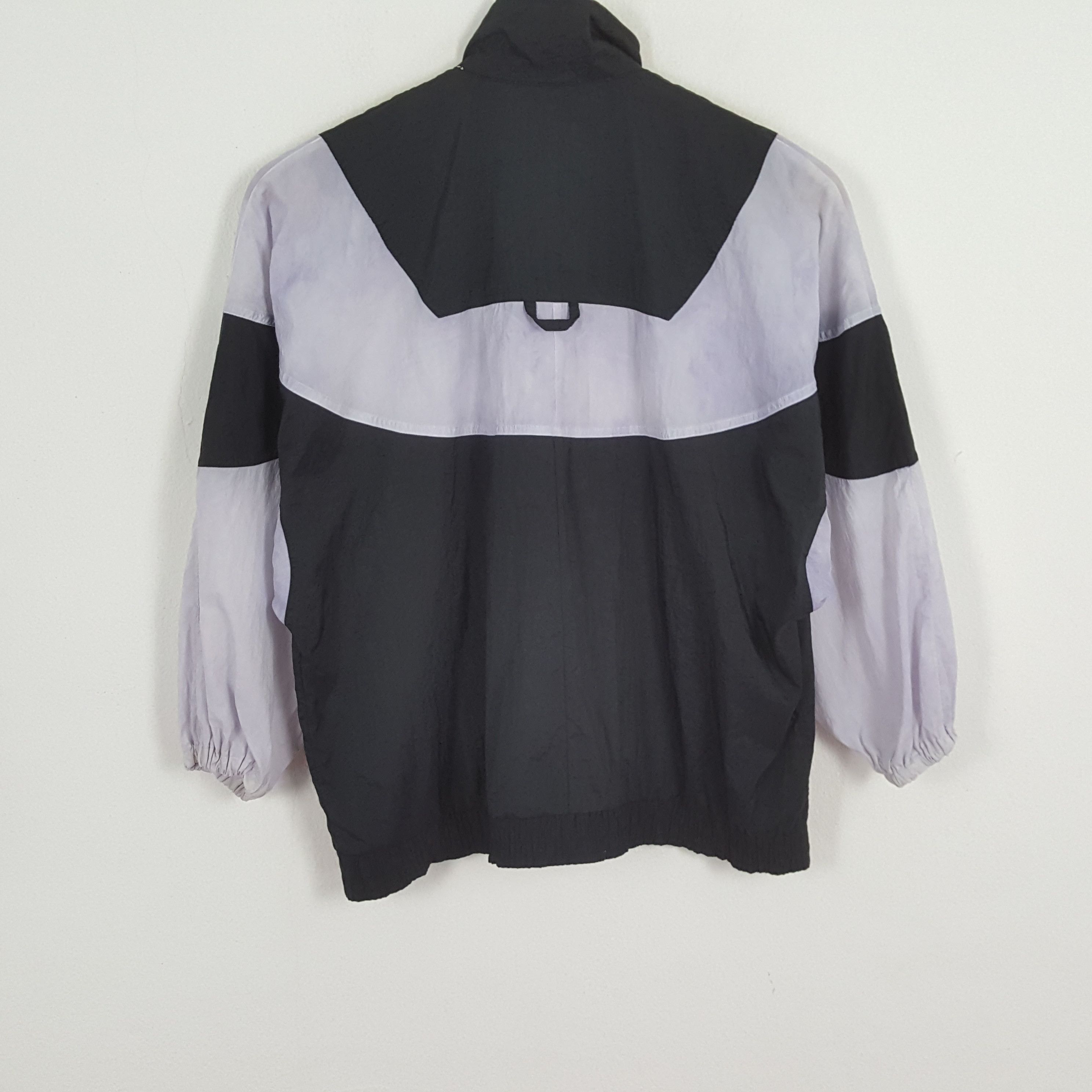 Nike × Vintage NIKE Sportswear Style Windbreaker Jacket Size US XL / EU 56 / 4 - 3 Thumbnail