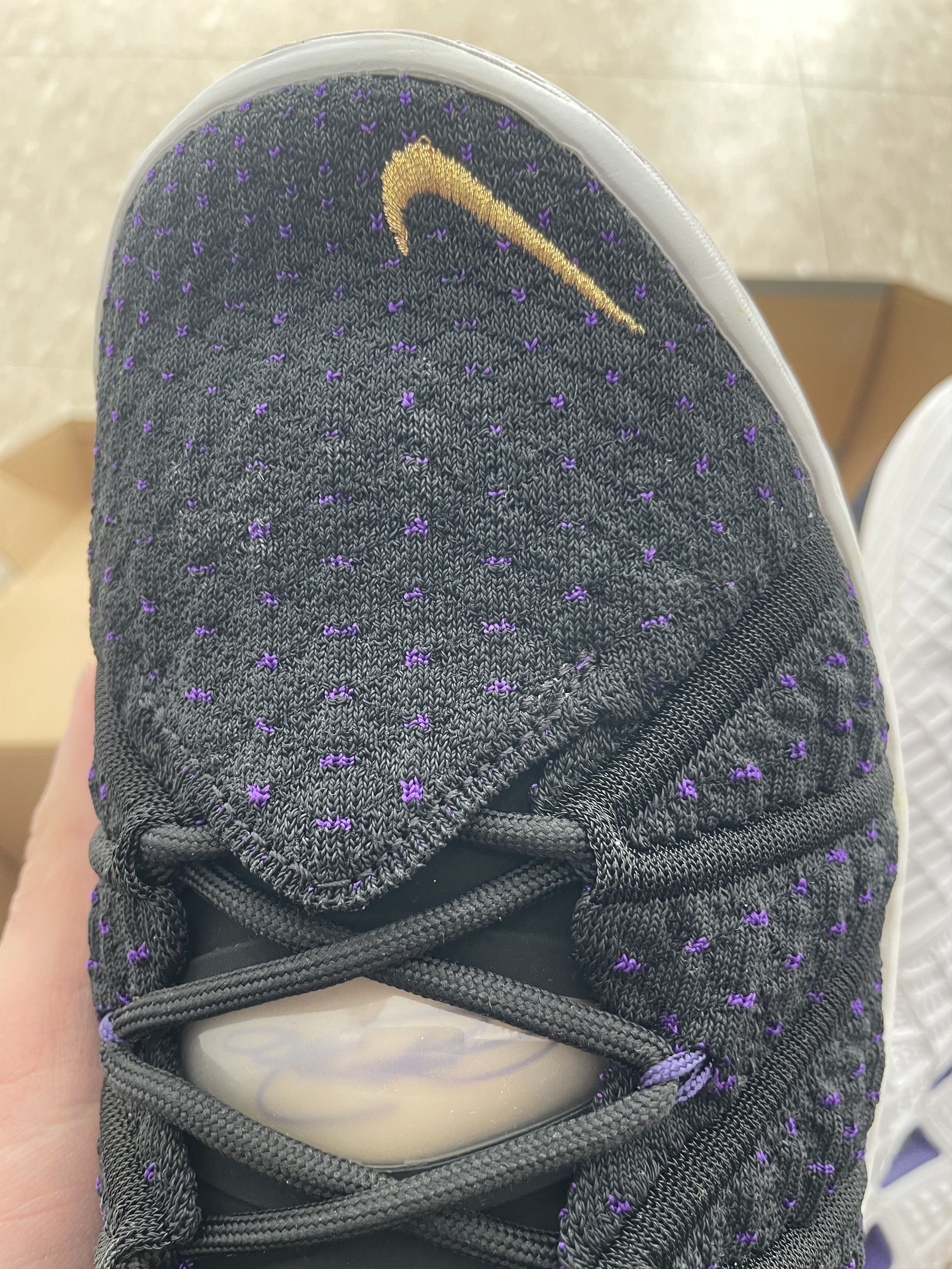 Nike Nike Lebron 18 Lakers Size 11 CQ9283-004 Authentic Rare Size US 11 / EU 44 - 6 Thumbnail