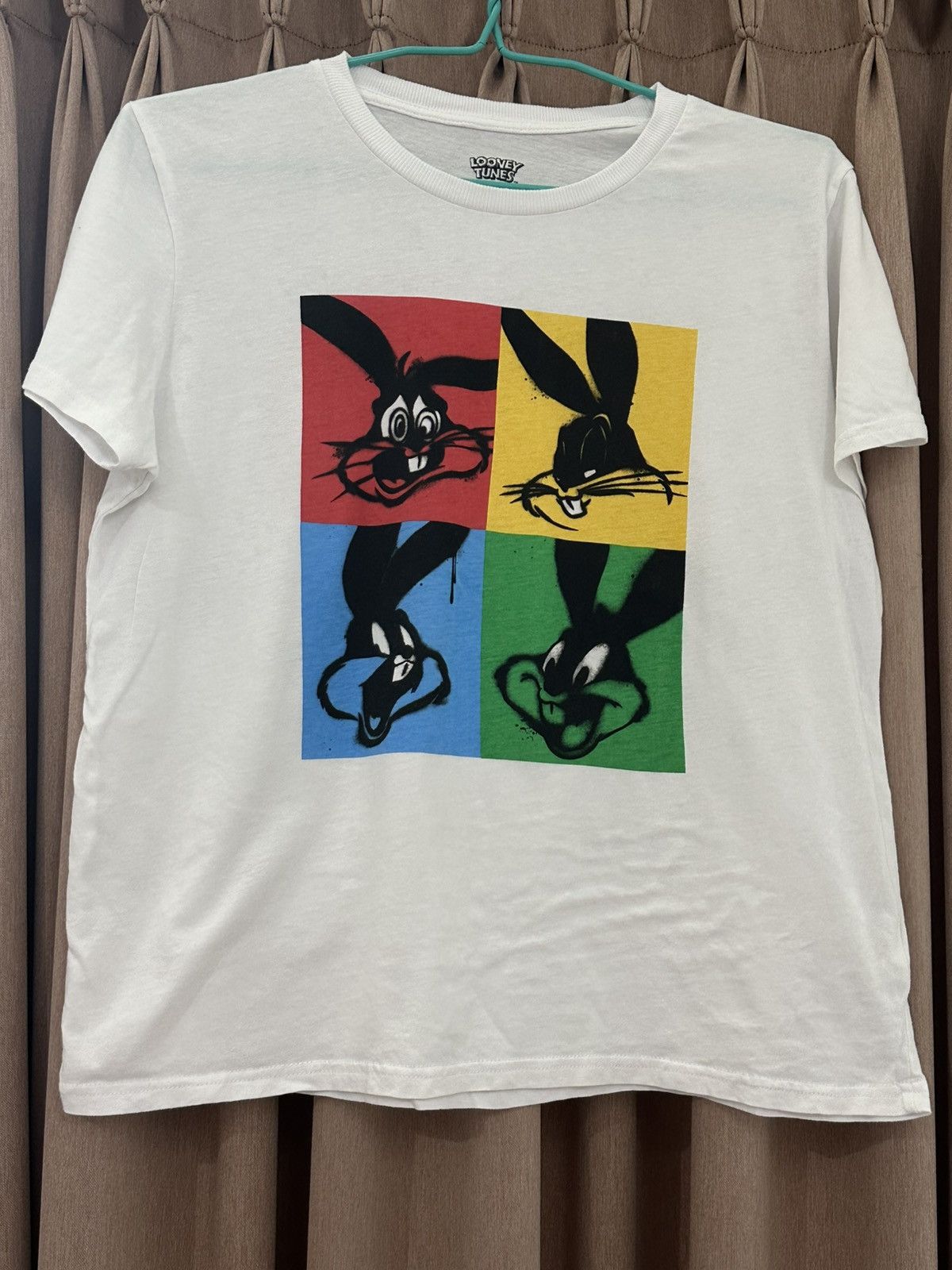 Vintage × Warner Bros Vintage Looney Tunes T-shirts Big Logo Rabbit Cartoon Y2K Size US M / EU 48-50 / 2 - 1 Thumbnail