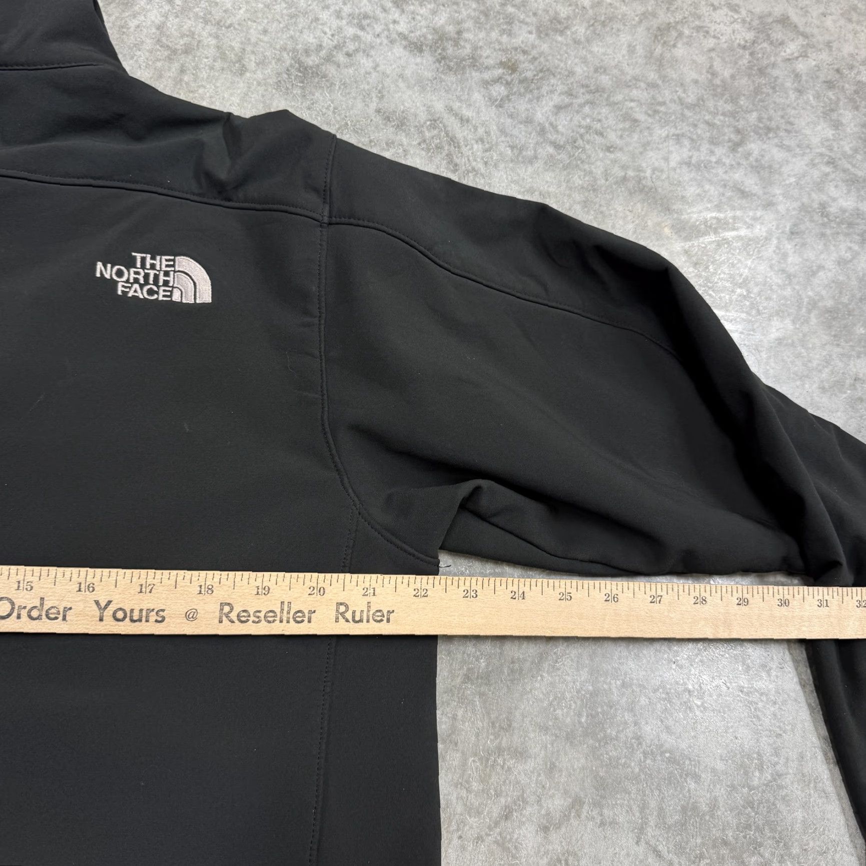 The North Face The North Face Apex Jacket Mens M Black Full Zip Softshell Outdoor Hiking Size US M / EU 48-50 / 2 - 7 Thumbnail