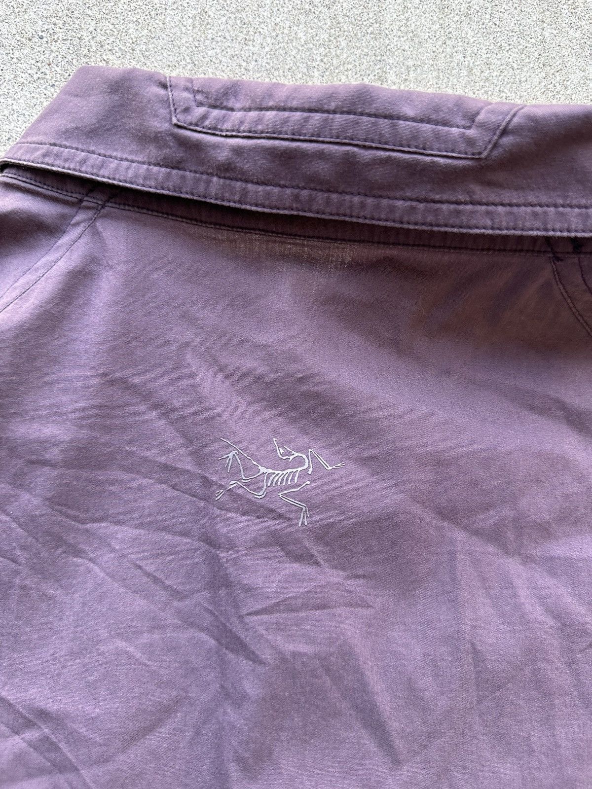 Arc'teryx ARCTERYX Shirt Men Size Xl Purple Short Sleeve Button Up Size US XL / EU 56 / 4 - 7 Thumbnail