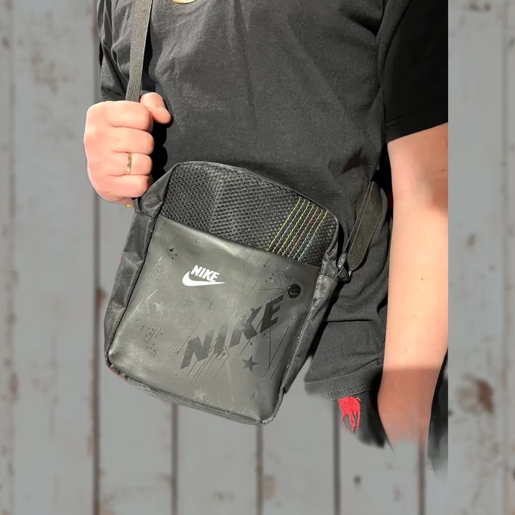 Nike × Streetwear × Vintage Vintage 90's Nike Y2K Crossbody Sling