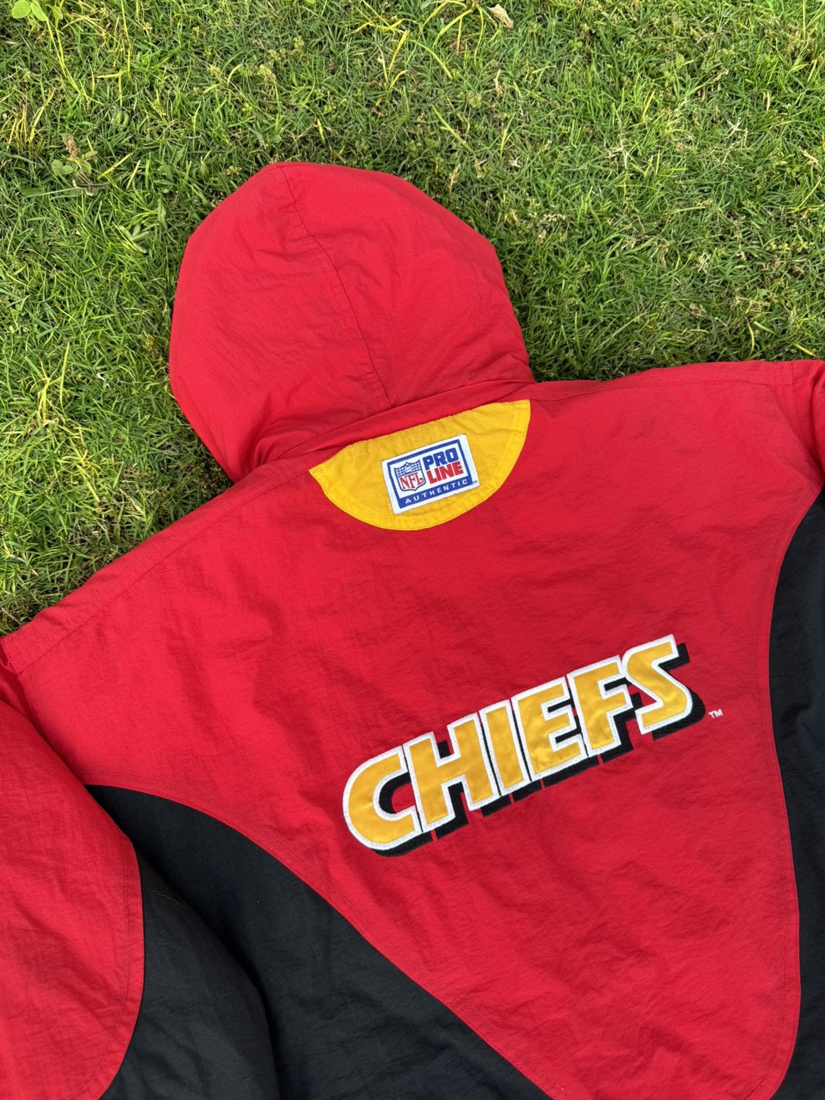Reebok Vintage Red + Black Reebok NFL Pro Line Kansas City Chiefs Size US L / EU 52-54 / 3 - 14 Thumbnail