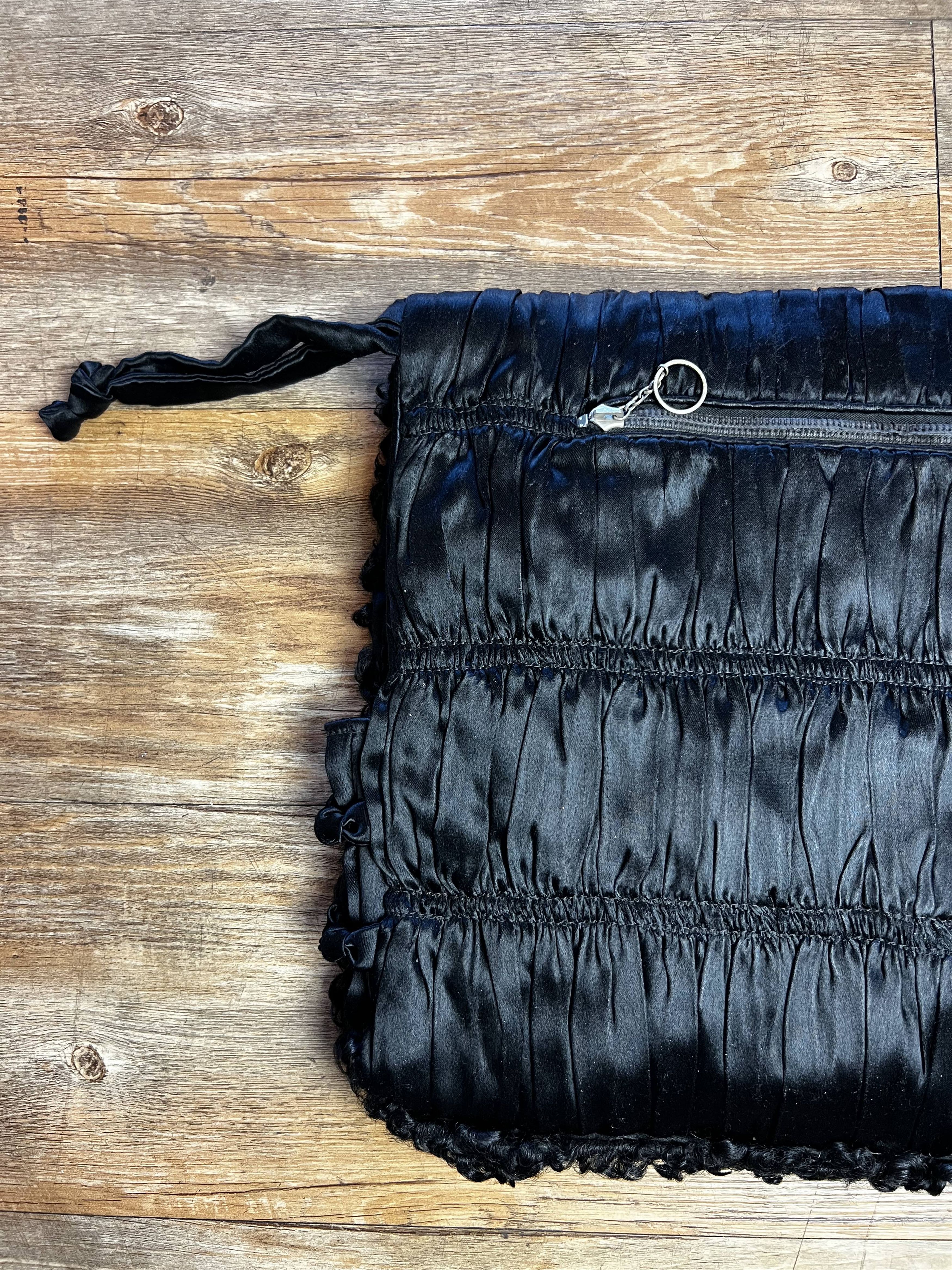 Vintage Vintage 1940's Persian Fur Hand Muff Purse with Zip Pocket Size ONE SIZE - 10 Thumbnail