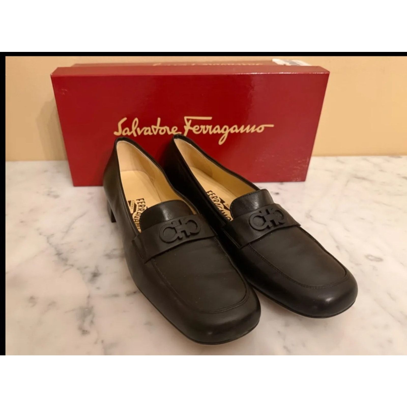 Salvatore Ferragamo Vintage Rare Salvatore Ferragamo Gancini Loafers Black 7.5AA Size US 7.5 / IT 37.5 - 1 Thumbnail