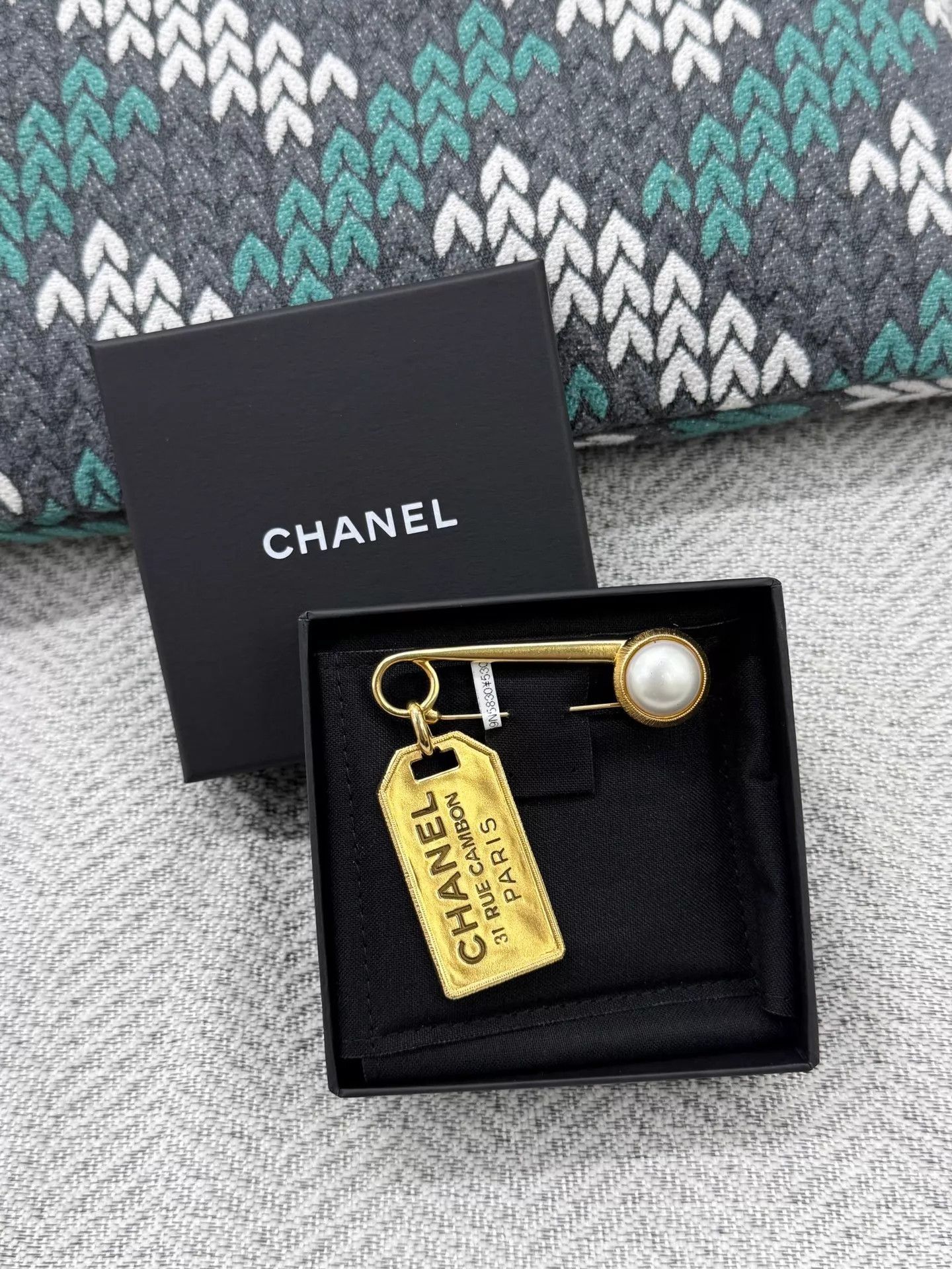Chanel Chanel Metal Logo Pearl Brooch New with Box Size ONE SIZE - 1 Thumbnail