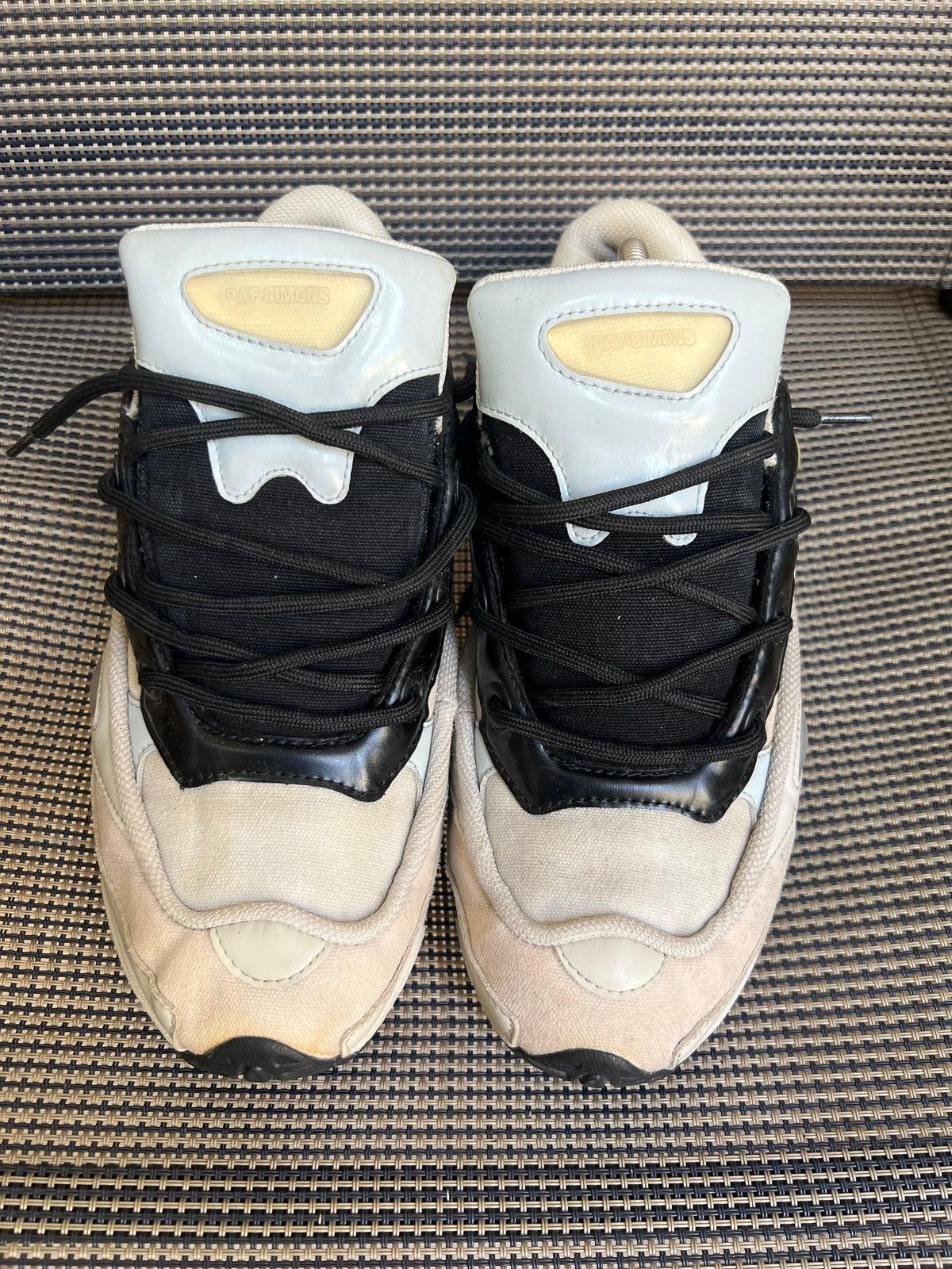 Adidas × Raf Simons Adidas x Raf Simons Ozweego Size US 8.5 / EU 41-42 - 3 Thumbnail