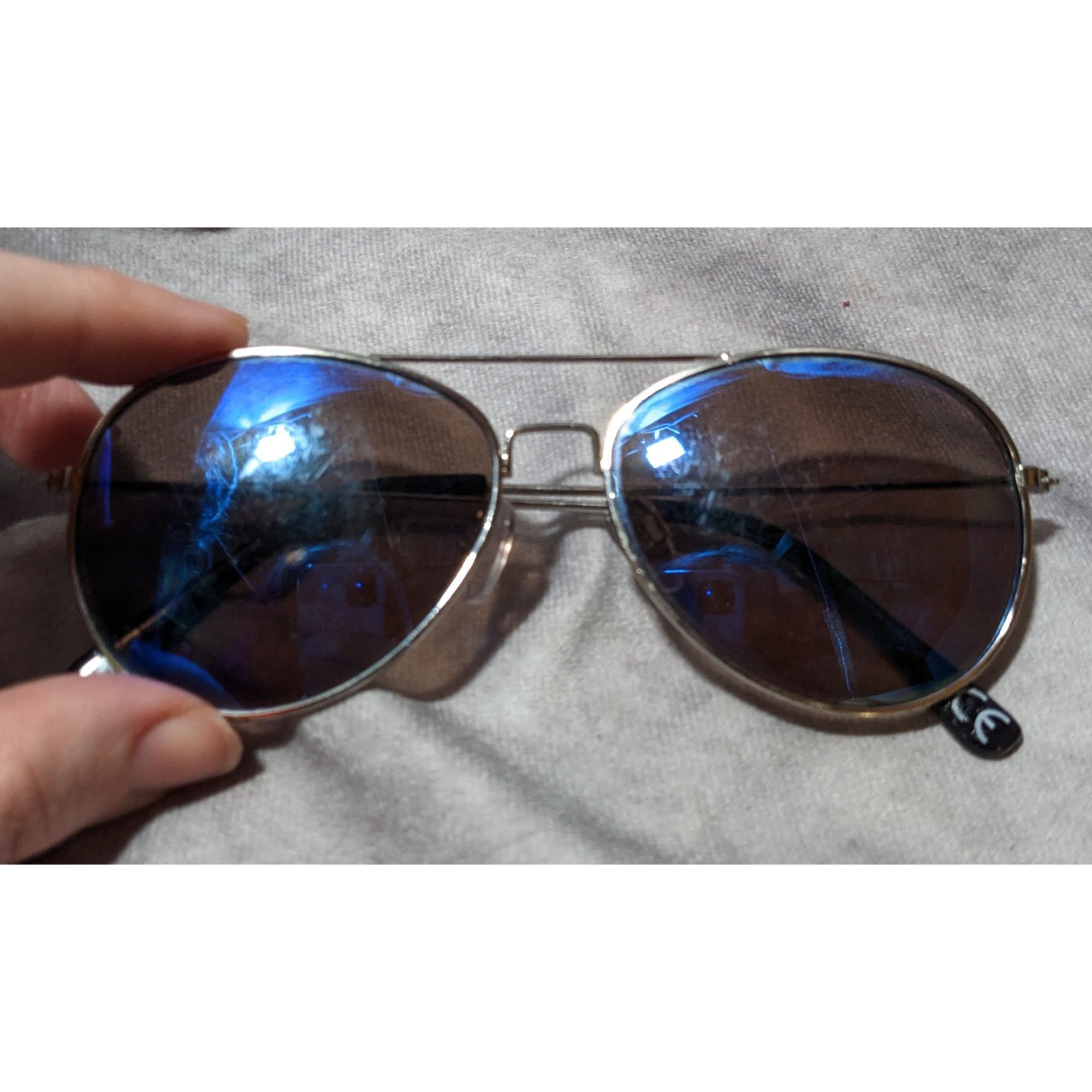 H&M H&M Silver Frame Blue Mirror Aviator Sunglasses Size ONE SIZE - 4 Thumbnail