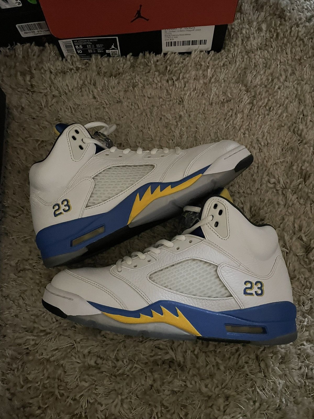 Jordan Brand JORDAN 5 LANEY SZ 8.5 Size US 8.5 / EU 41-42 - 2 Thumbnail