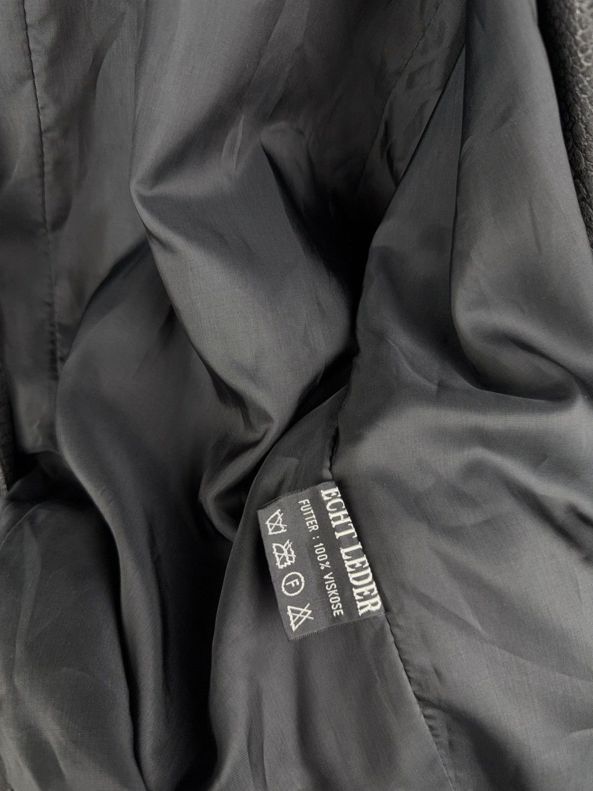 Vintage Vintage 90s Avant Garde Leather Biker MOTO Y2K Jacket Size US S / EU 44-46 / 1 - 13 Thumbnail