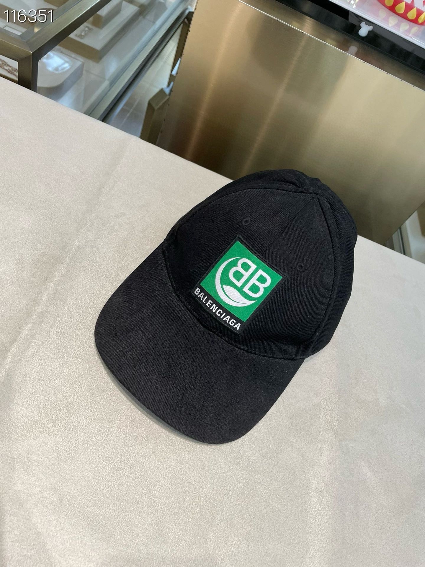 Balenciaga Balenciaga New Green Eco Logo Baseball Cap Size ONE SIZE - 1 Thumbnail