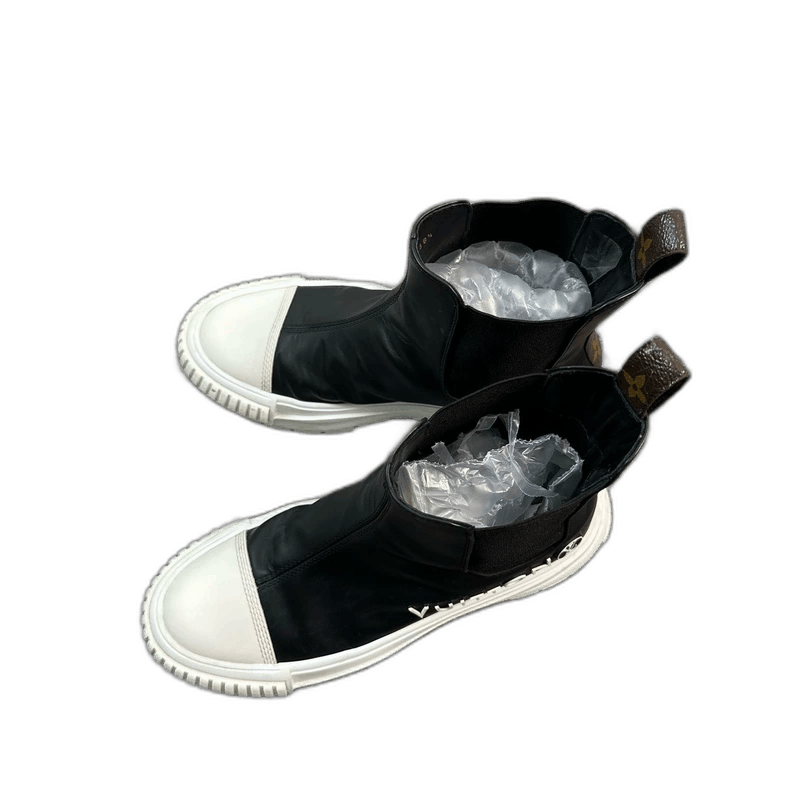 Louis Vuitton High-Top Thick Sole Sneakers