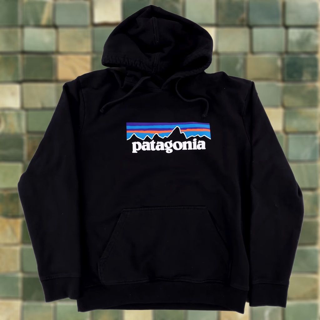 Patagonia Patagonia Hoodie Regular Fit Spellout Black Kangaroo Drawstring Mens M Size US M / EU 48-50 / 2 - 1 Thumbnail