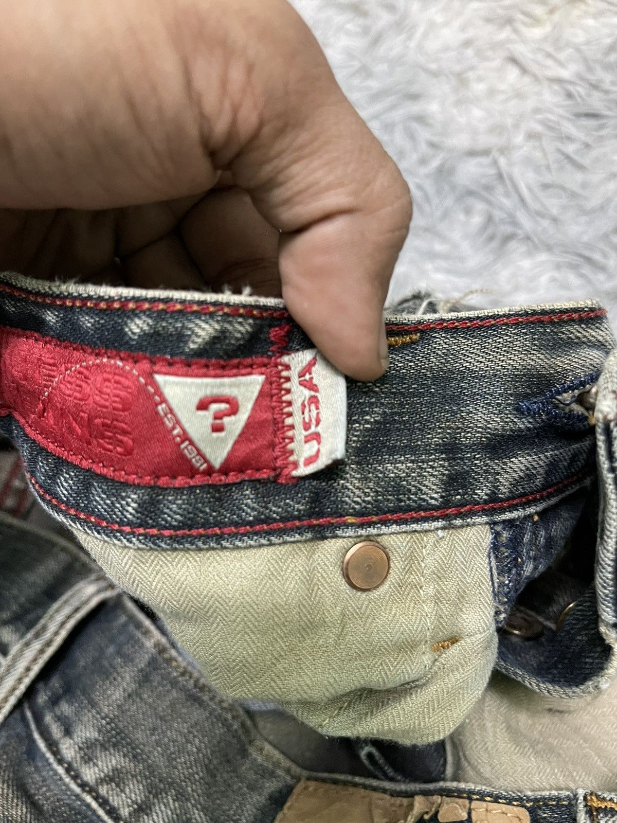 Guess 90s GUESS DISTRESSED STYLE RARE DESIGN Size US 30 / EU 46 - 11 Thumbnail