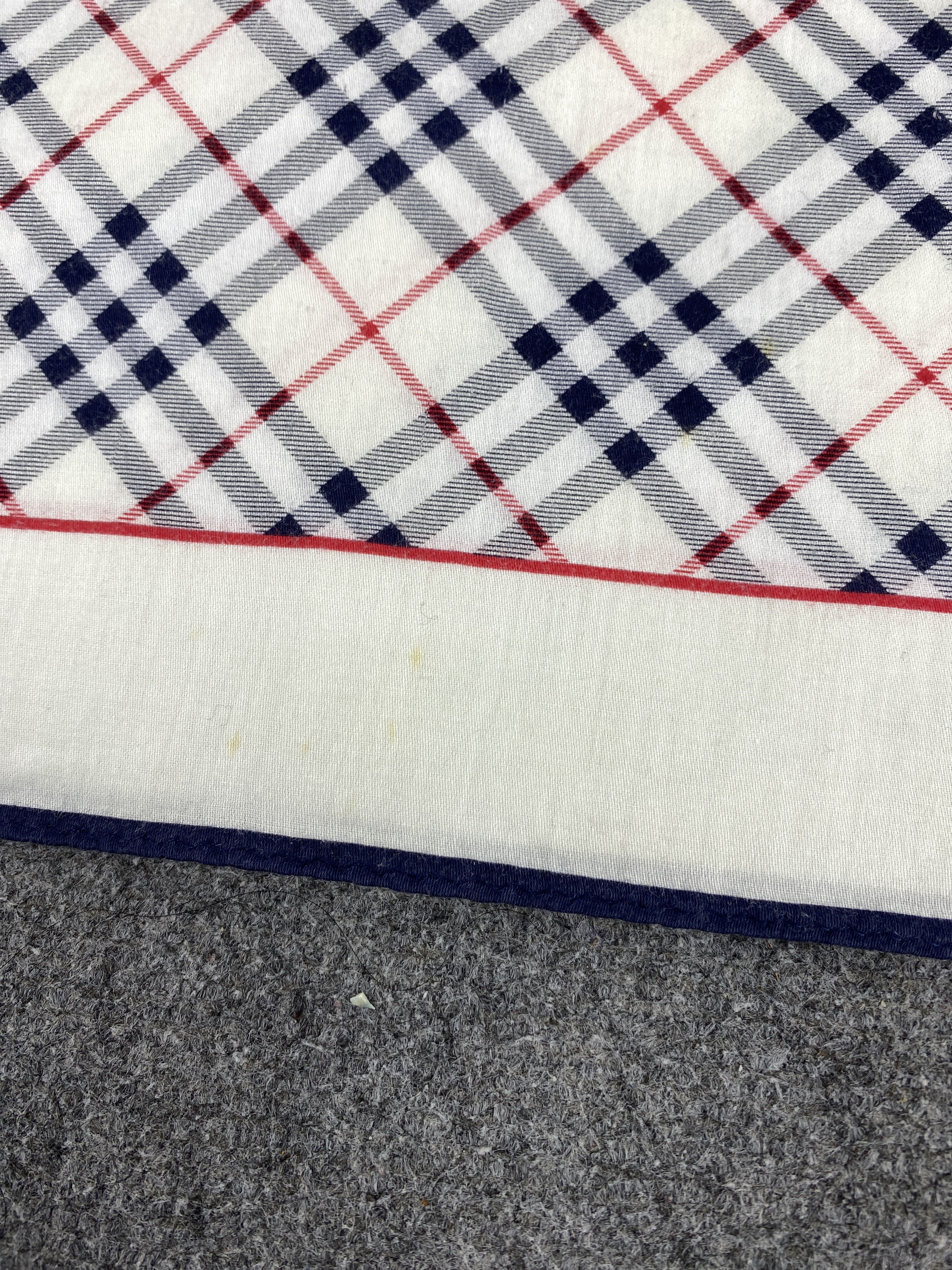 Burberry Vintage Burberry Handkerchief / Neckerchief KT0277 Size ONE SIZE - 9 Thumbnail