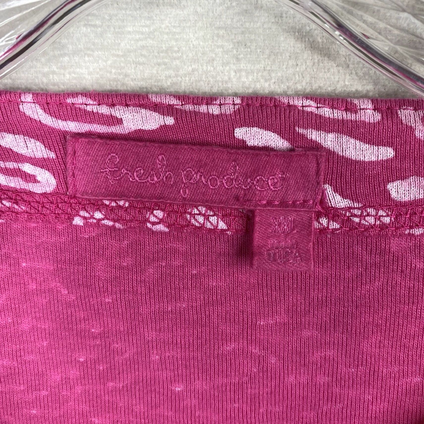Vintage Fresh Produce Cardigan Womens 2XL Pink Animal Print Pearl Snap Long Sleeve Shirt Womens 2XL Pink Animal Print Cardigan Size XXL / US 16-18 / IT 52-54 - 3 Thumbnail