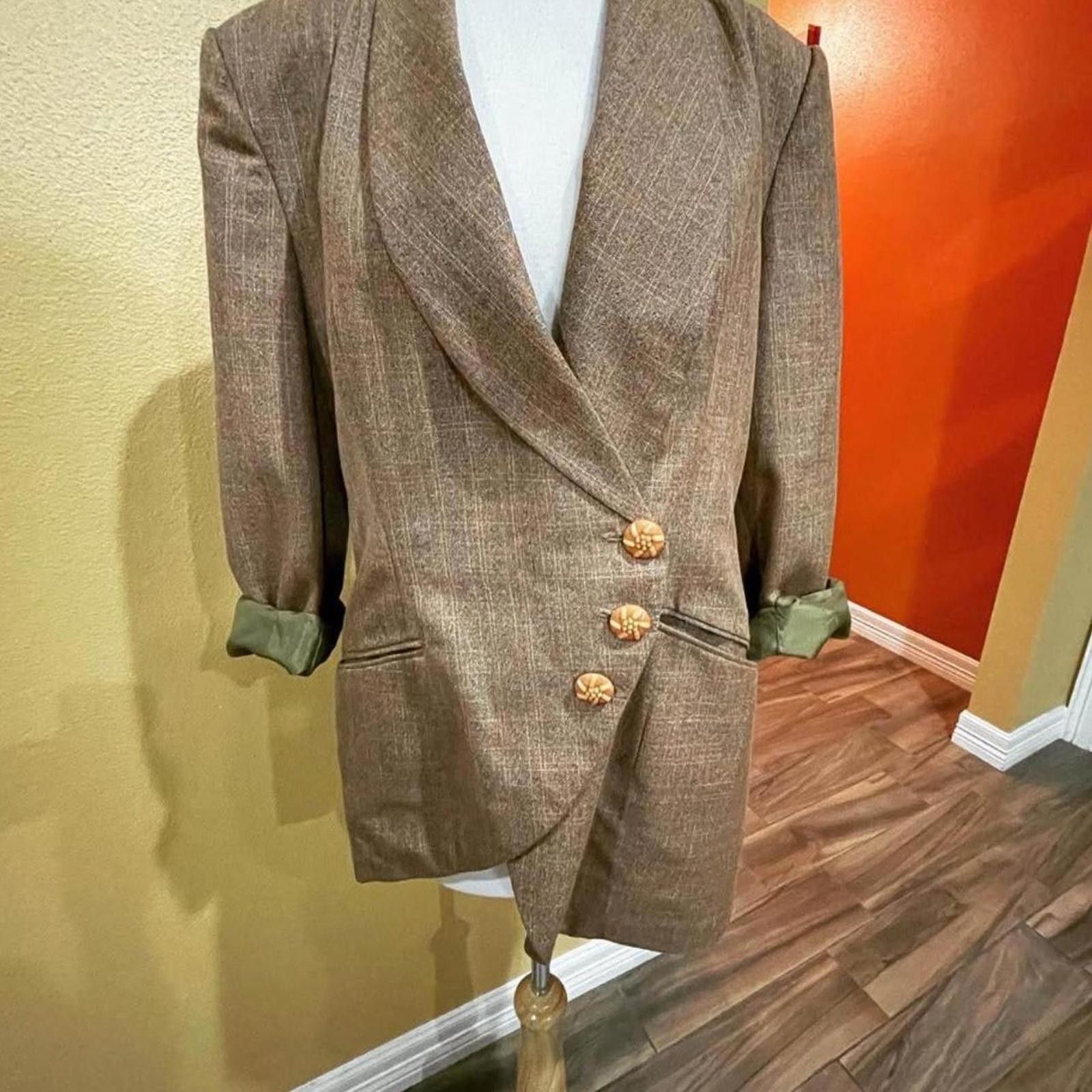 Other wool blazer with a touch of vintage charm jacket Size M / US 6-8 / IT 42-44 - 1 Thumbnail