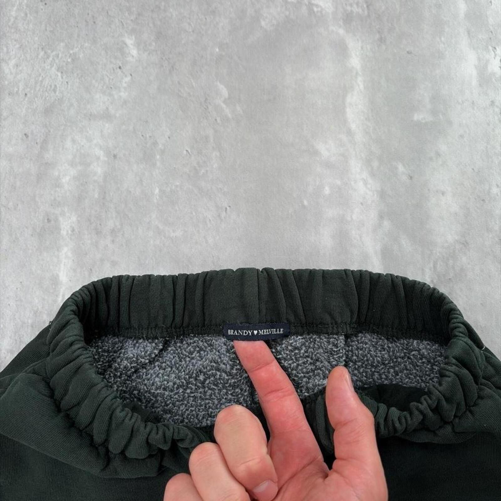 Other Y2K Green Brandy Melville Grunge Baggy Cuffed Sweatpants Size 30" / US 8 / IT 44 - 5 Thumbnail