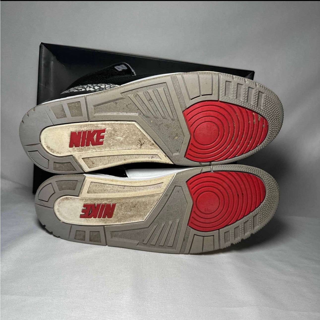 Jordan Brand × Nike Size 12 Air Jordan 3 Retro OG Black Cement 2018 Men's Shoes Size US 12 / EU 45 - 6 Thumbnail