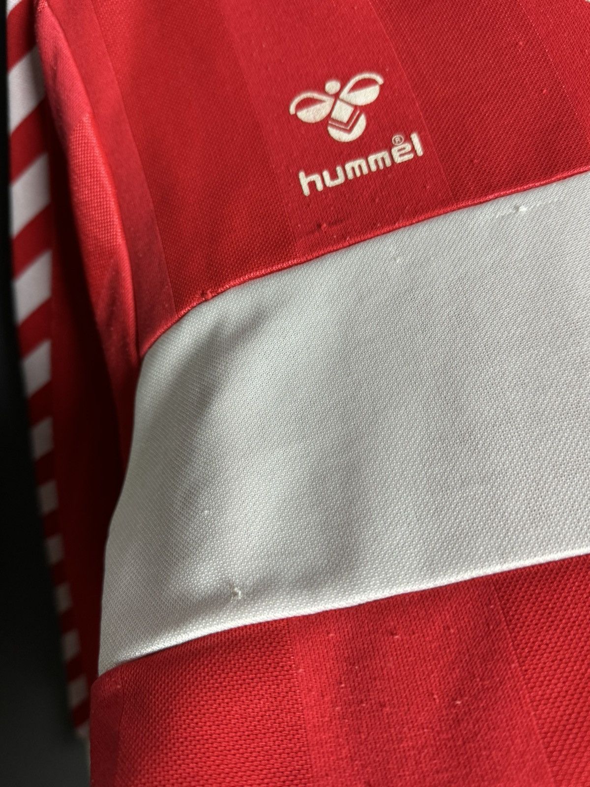 Hummel Middlesbrough 84/86 Home Football Long Sleeve Jersey Size US S / EU 44-46 / 1 - 8 Thumbnail