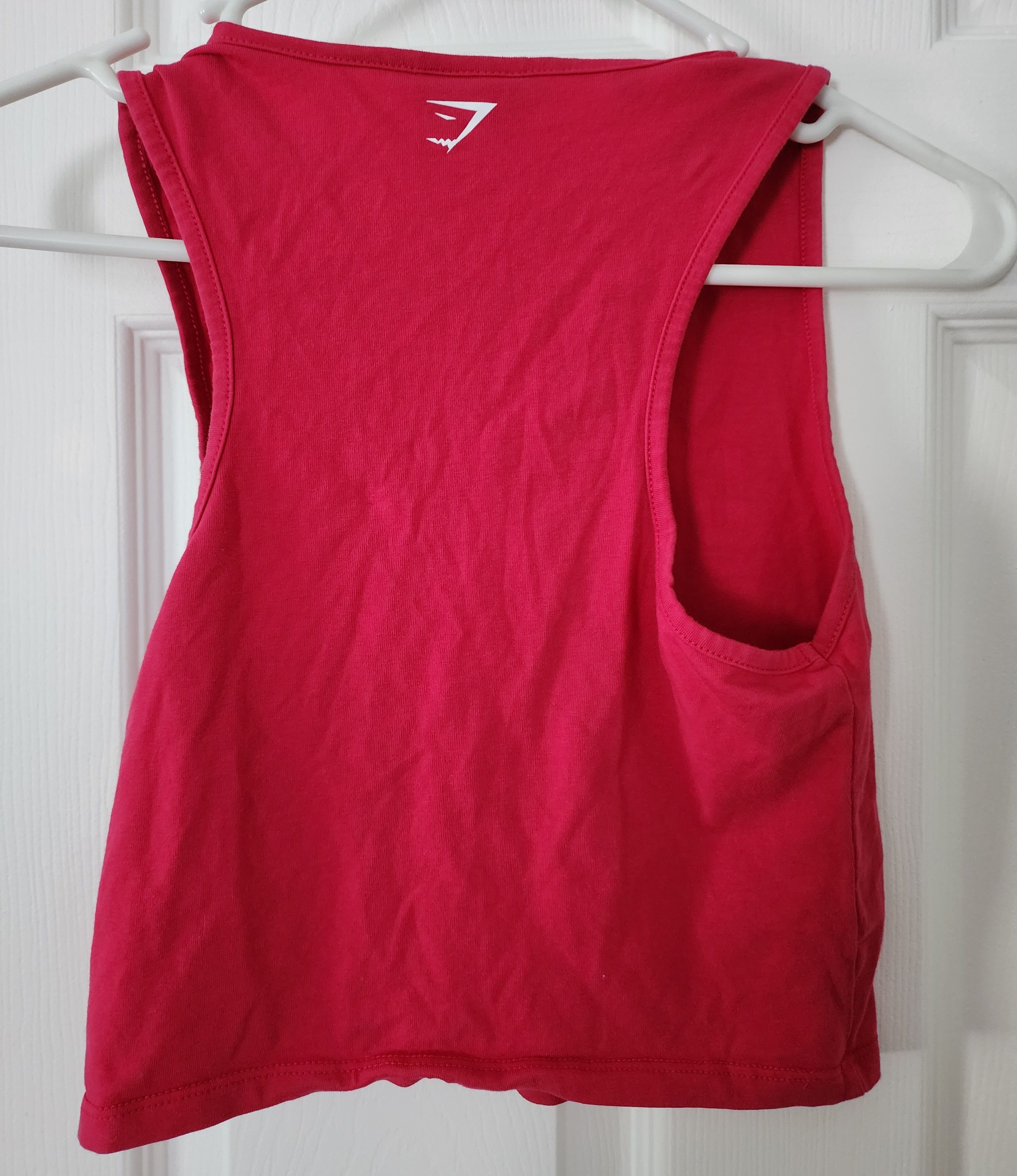 Gymshark Gymshark Barbie Pink Logo Crop Top Sleeveless Tank Small Size S / US 4 / IT 40 - 2 Thumbnail