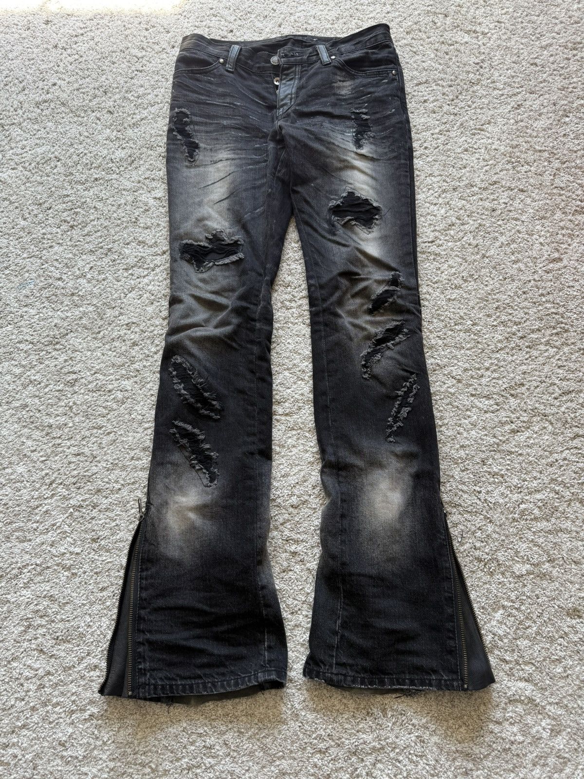 パンツ CIVARIZE Vintage Crack Flared Denim パンツ CIVARIZE Vintage Crack Flared Denim CIVARIZE Vintage